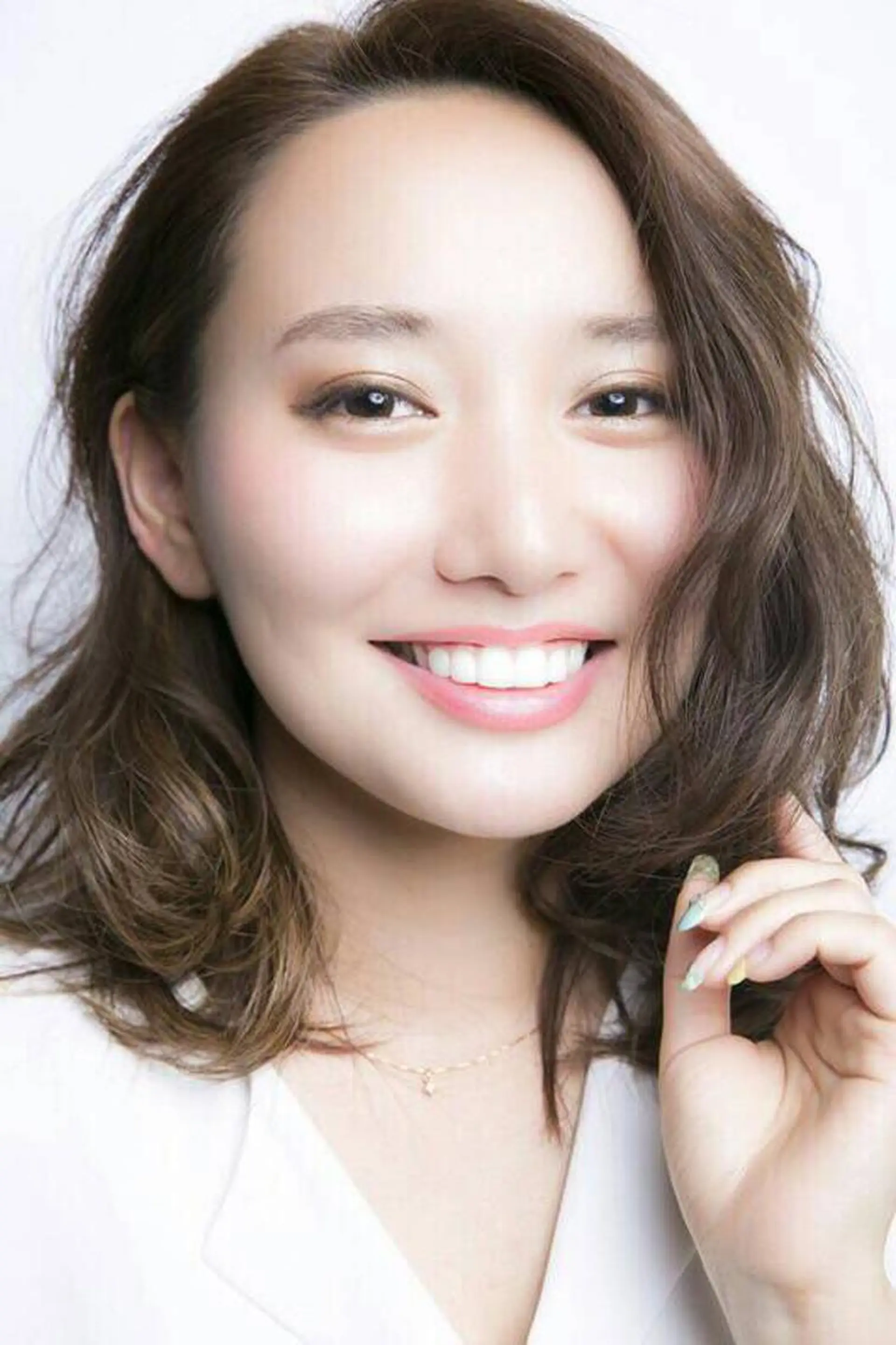 まつエク Aya Pilinaの眉毛・アイブロウイメージ