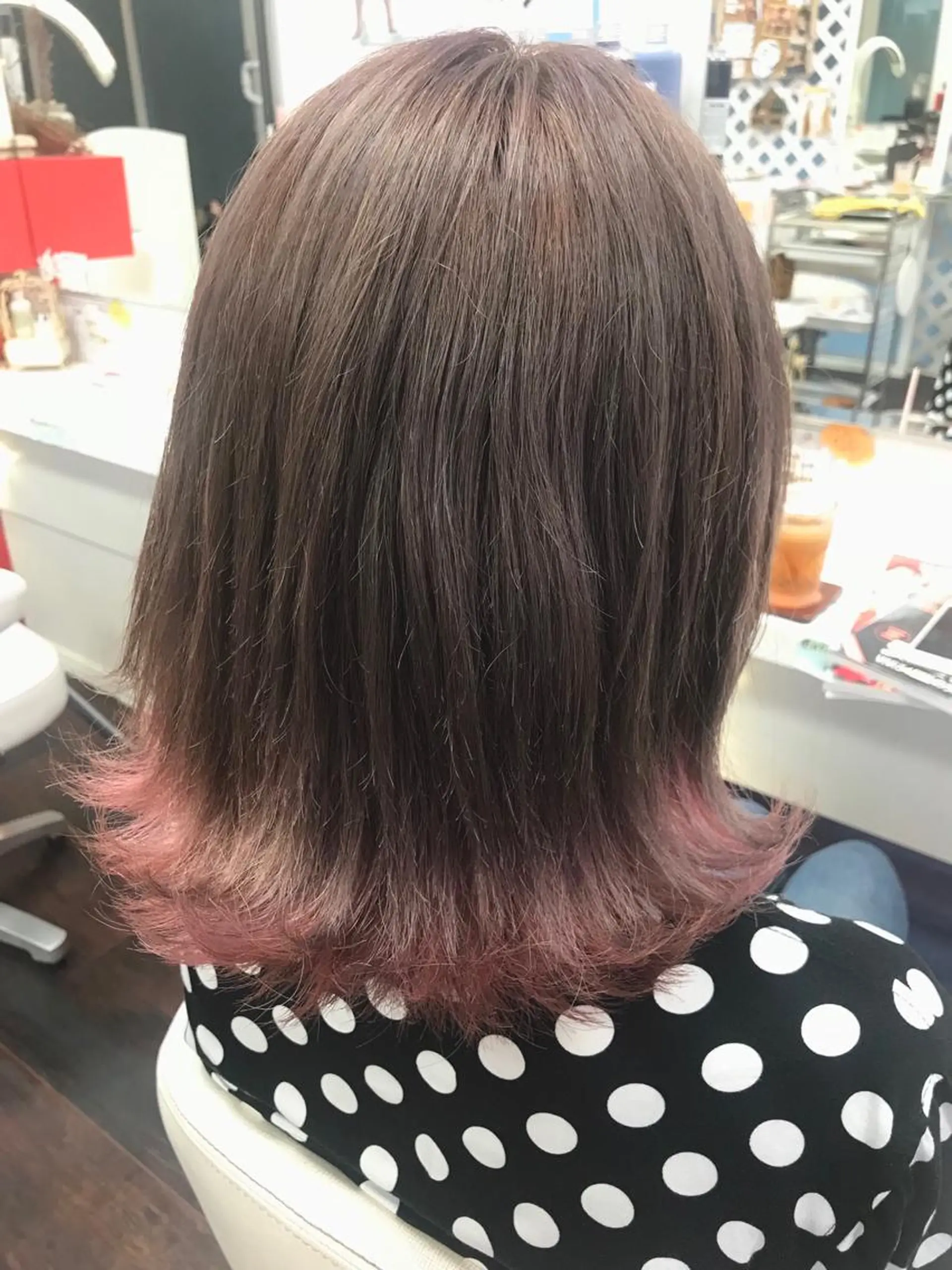 ミディアム カラー 岩谷/ブリーチ 🪽透明感カラーのヘアスタイル