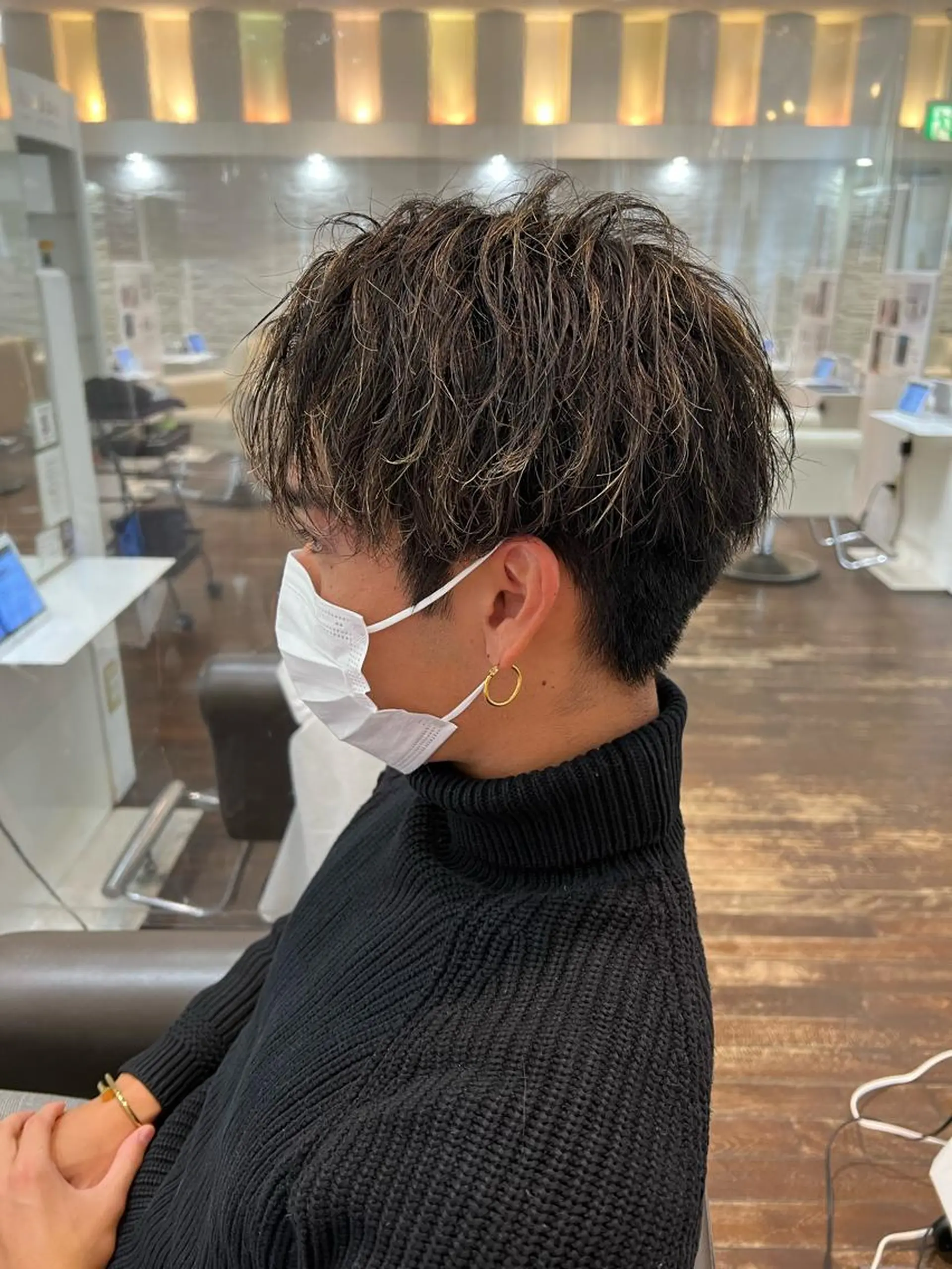 メンズ 大阪梅田 目片 素楽のヘアスタイル