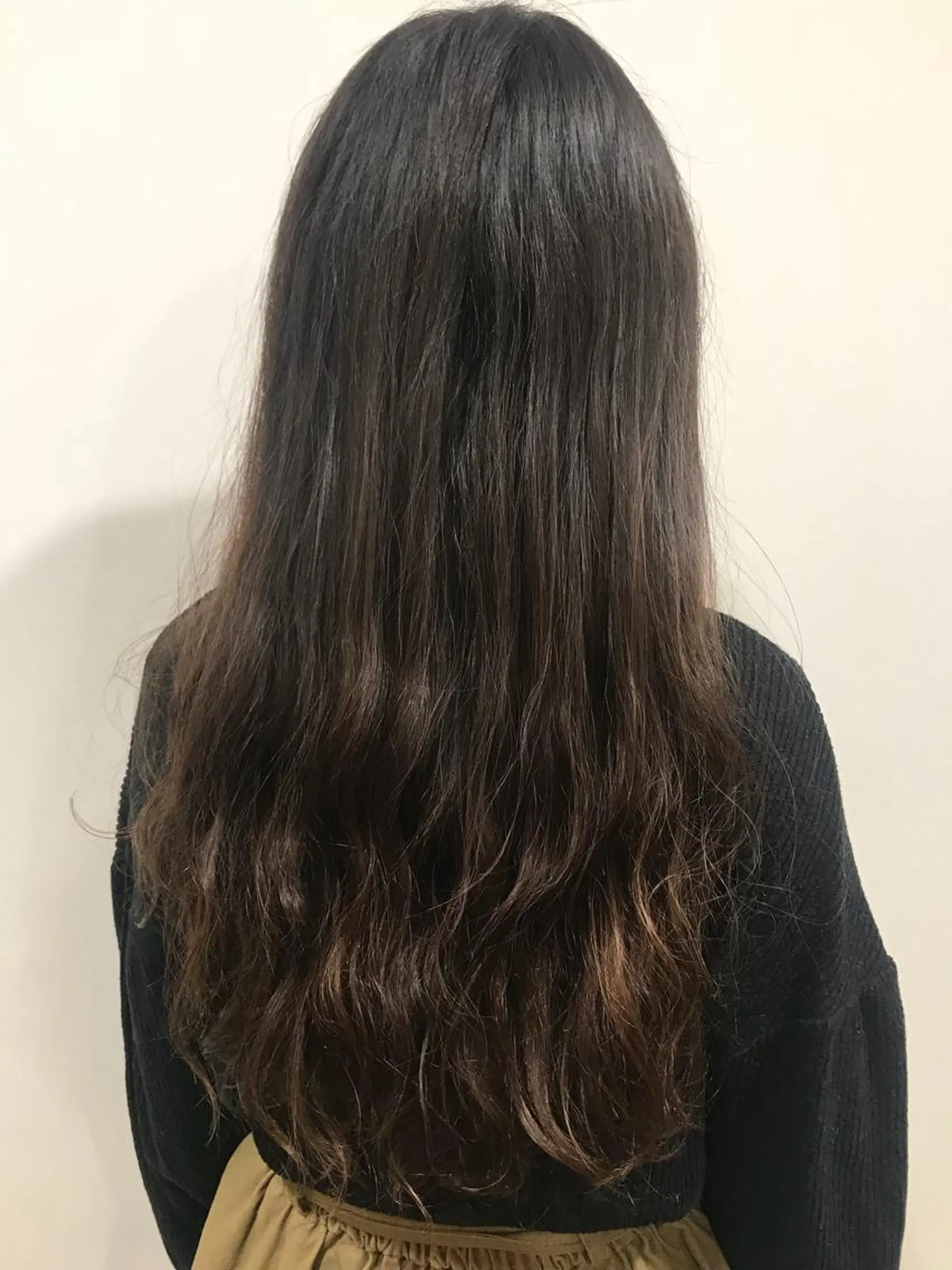 ロング パーマ 暖色カラー🍊 ボブ🌿顔周りcutのヘアスタイル