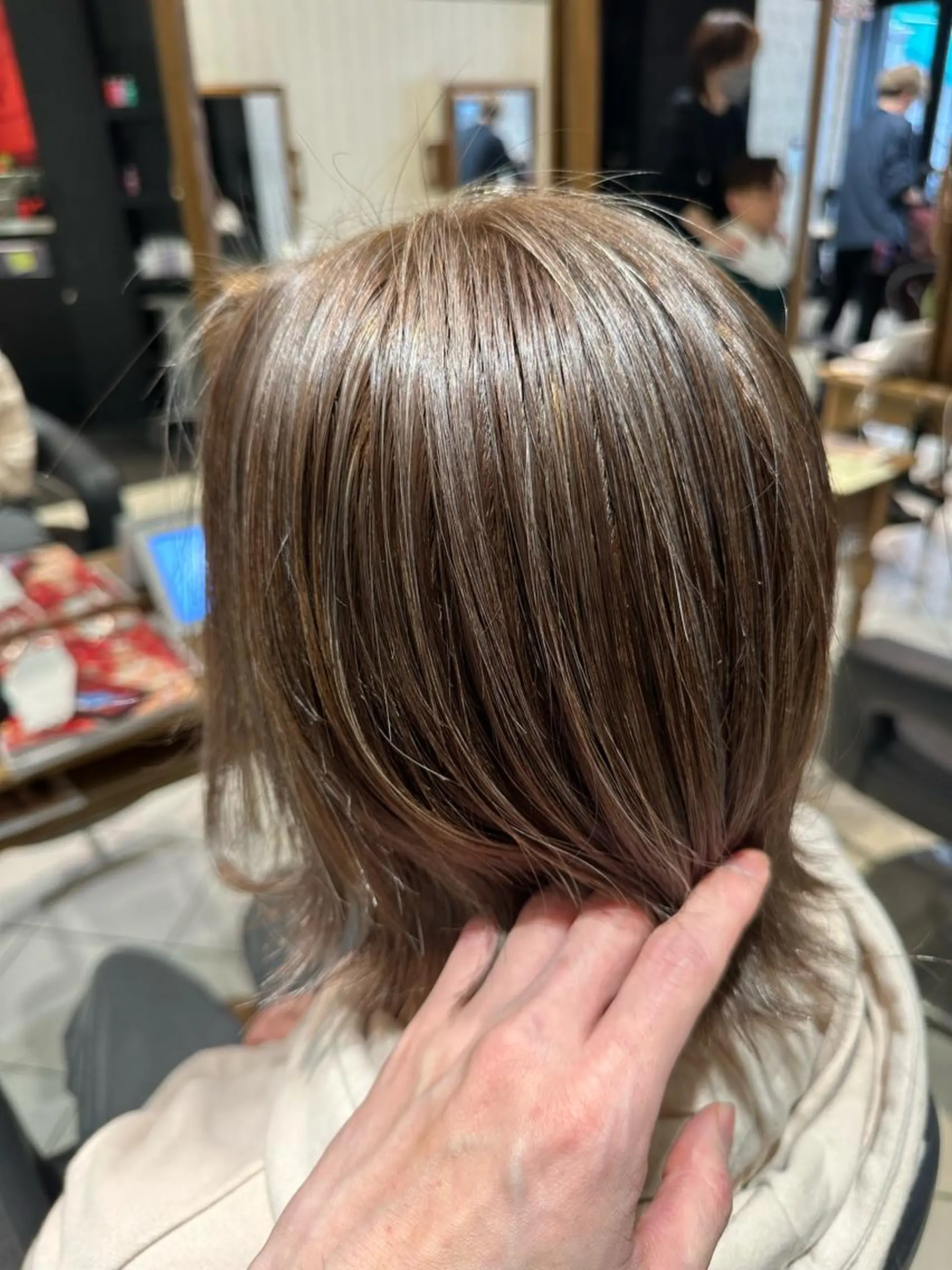 ミディアム ハイライト ✨美髪矯正の専門家✨ 髪質改善　松村のヘアスタイル