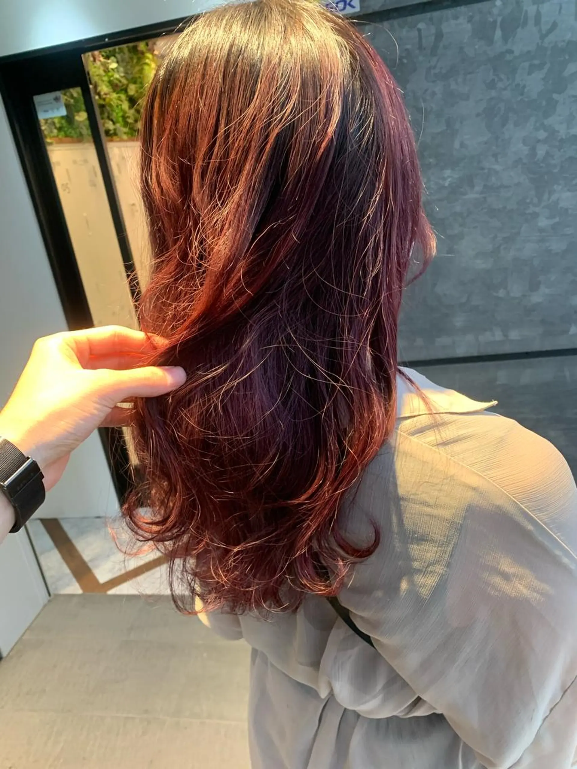 ロング カラー バレイヤージュ ピンクカラー レイヤーカット 髪質改善/白髪ぼかし KENTAのヘアスタイル