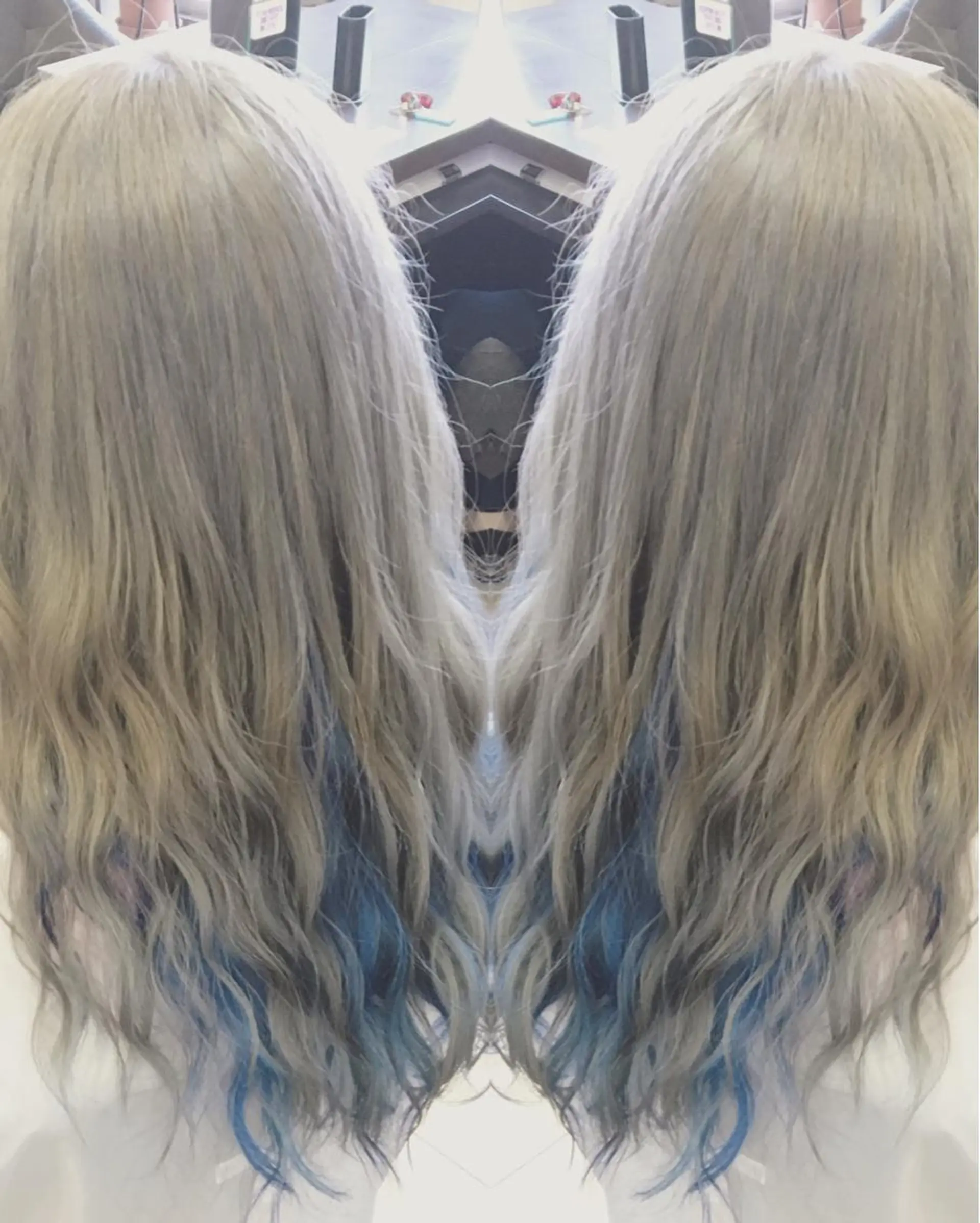 ロング カラー ヘアカラー トリートメント 💓シールエクステ ルミエールのヘアスタイル