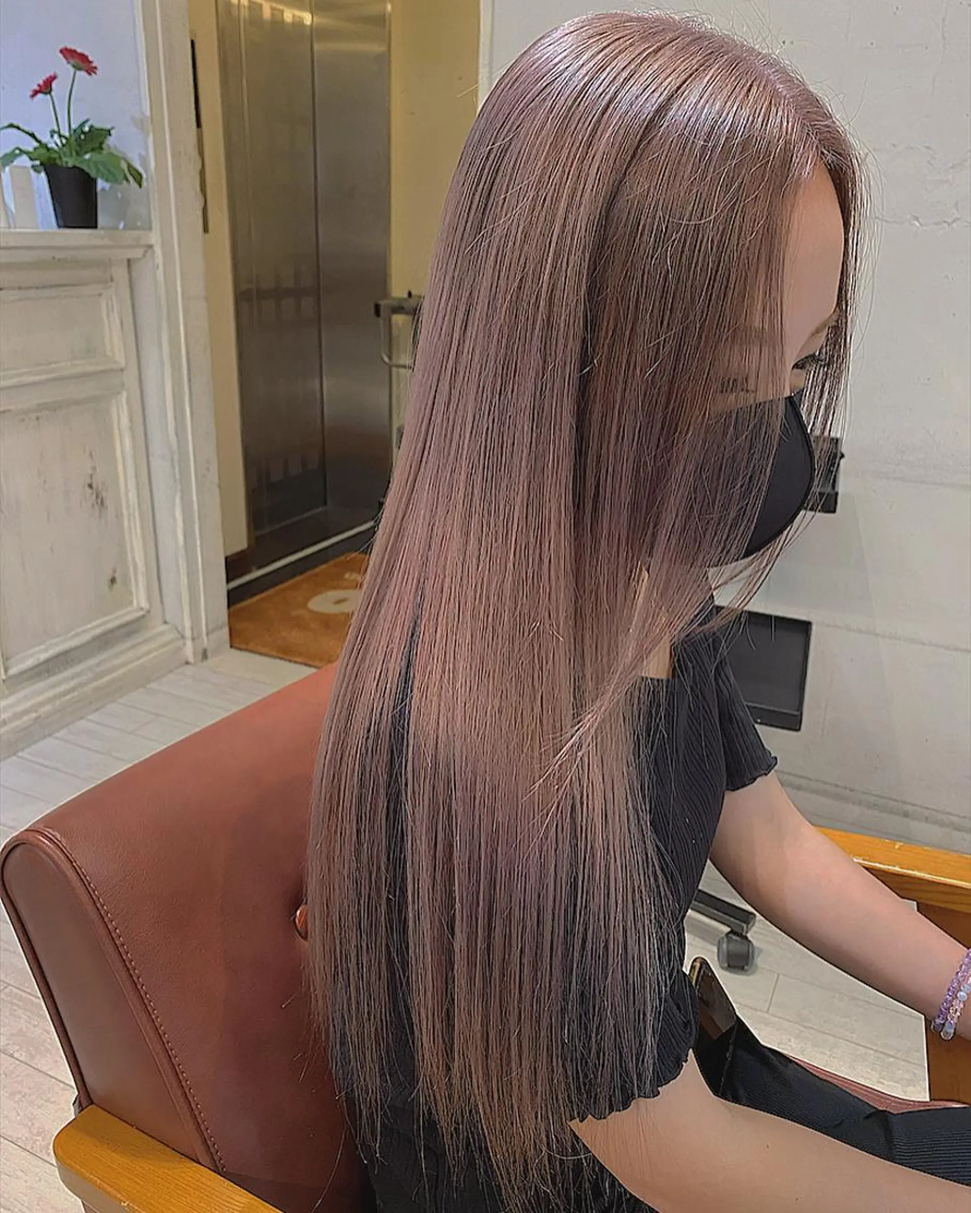 ショート カラー ブリーチ koheiのヘアスタイル