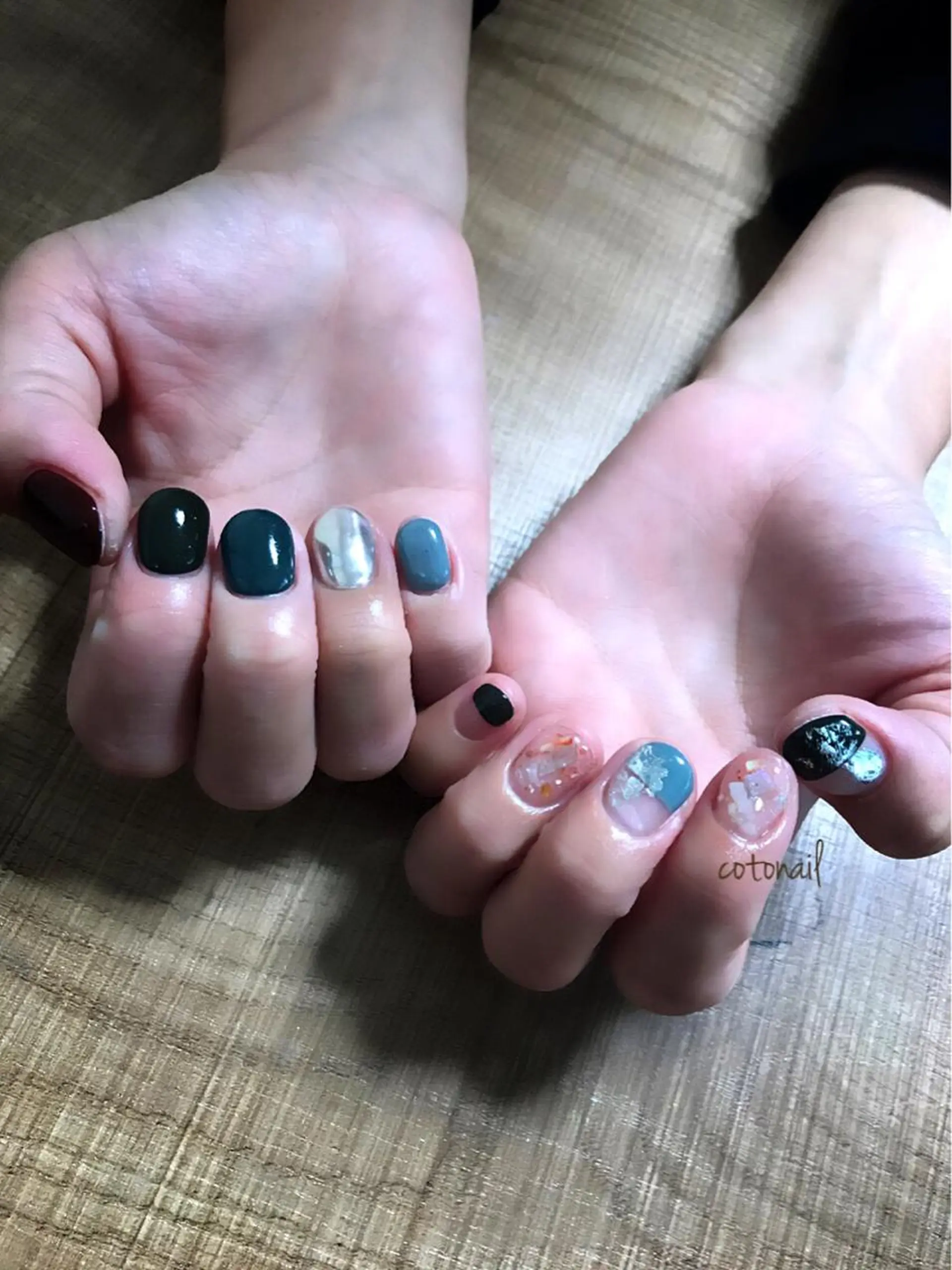 ショート ネイル ツメトマツゲ .のネイルデザイン