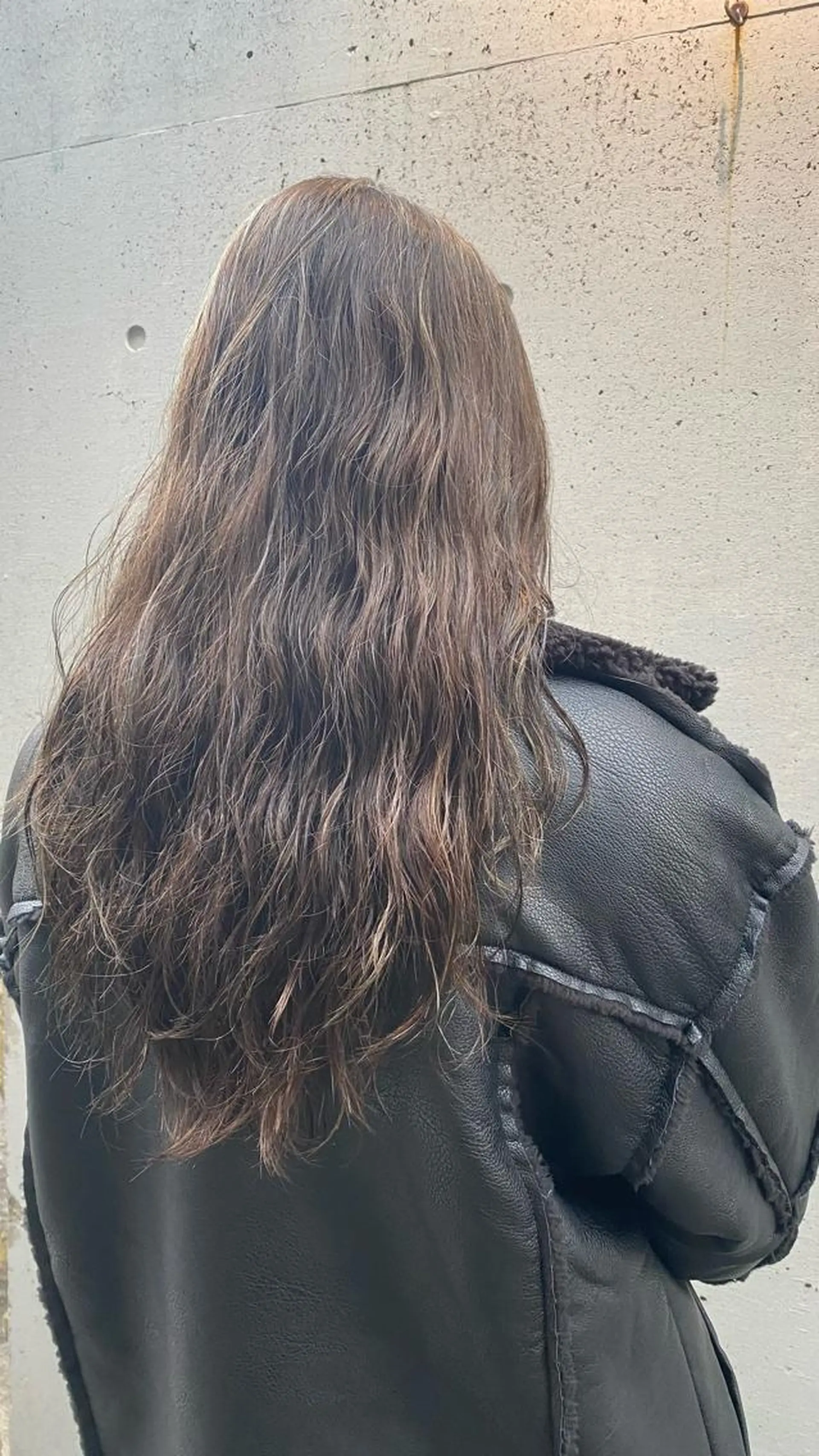 ロング カット ヘアカラー トリートメント ヘッドスパ putri店長 和田鈴采のヘアスタイル