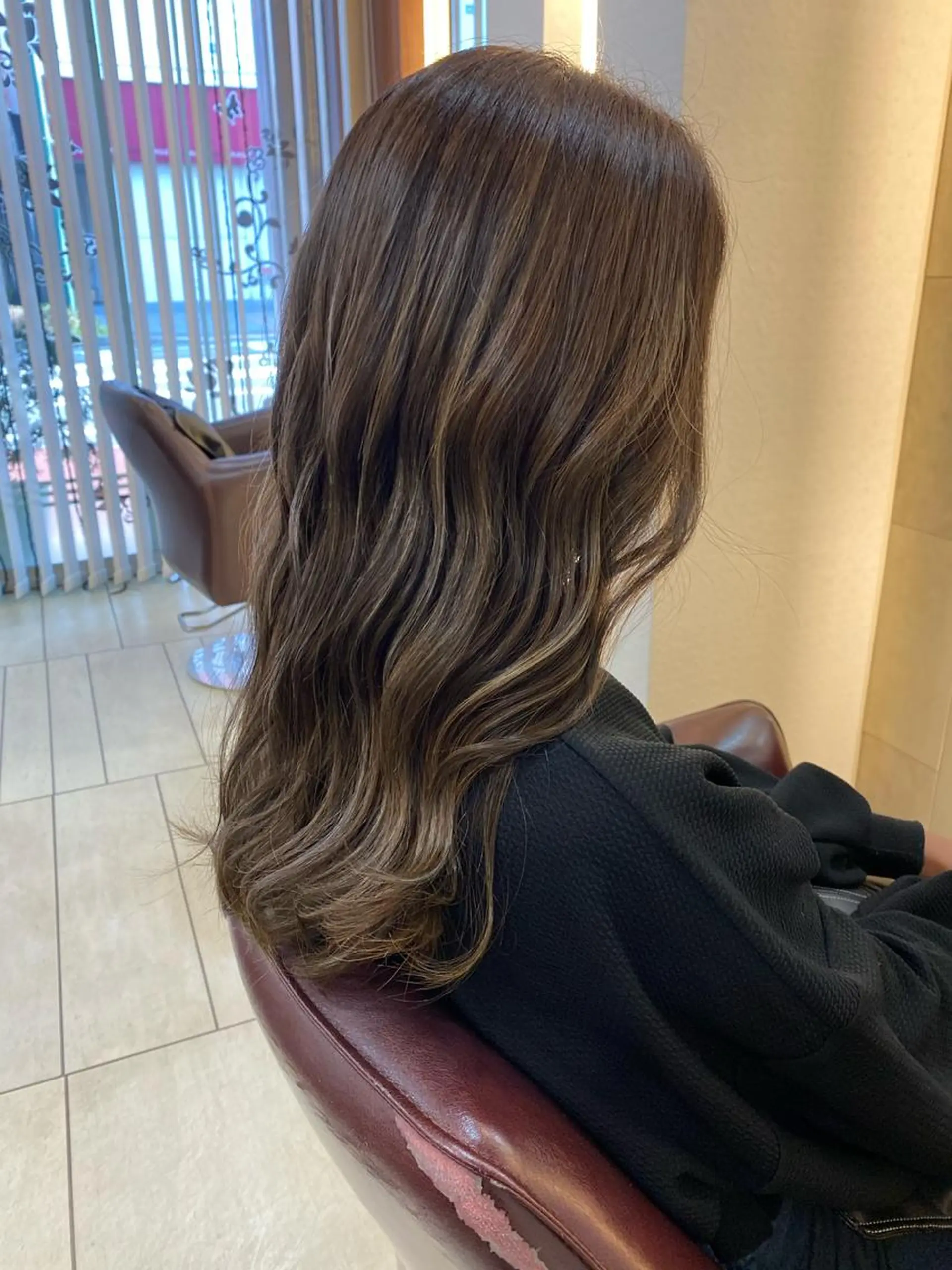 セミロング カラー ハイライトカラー ハイライト RaiRa/ 今澄紀仁のヘアスタイル