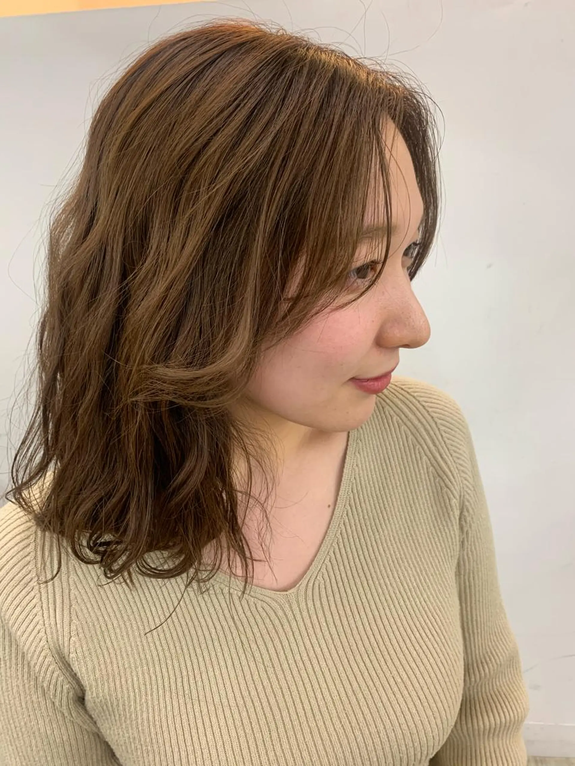 ミディアム 切りっぱなしボブ ボブ 🧨ブリーチー×ボブ レイヤー💎じゅえるのヘアスタイル