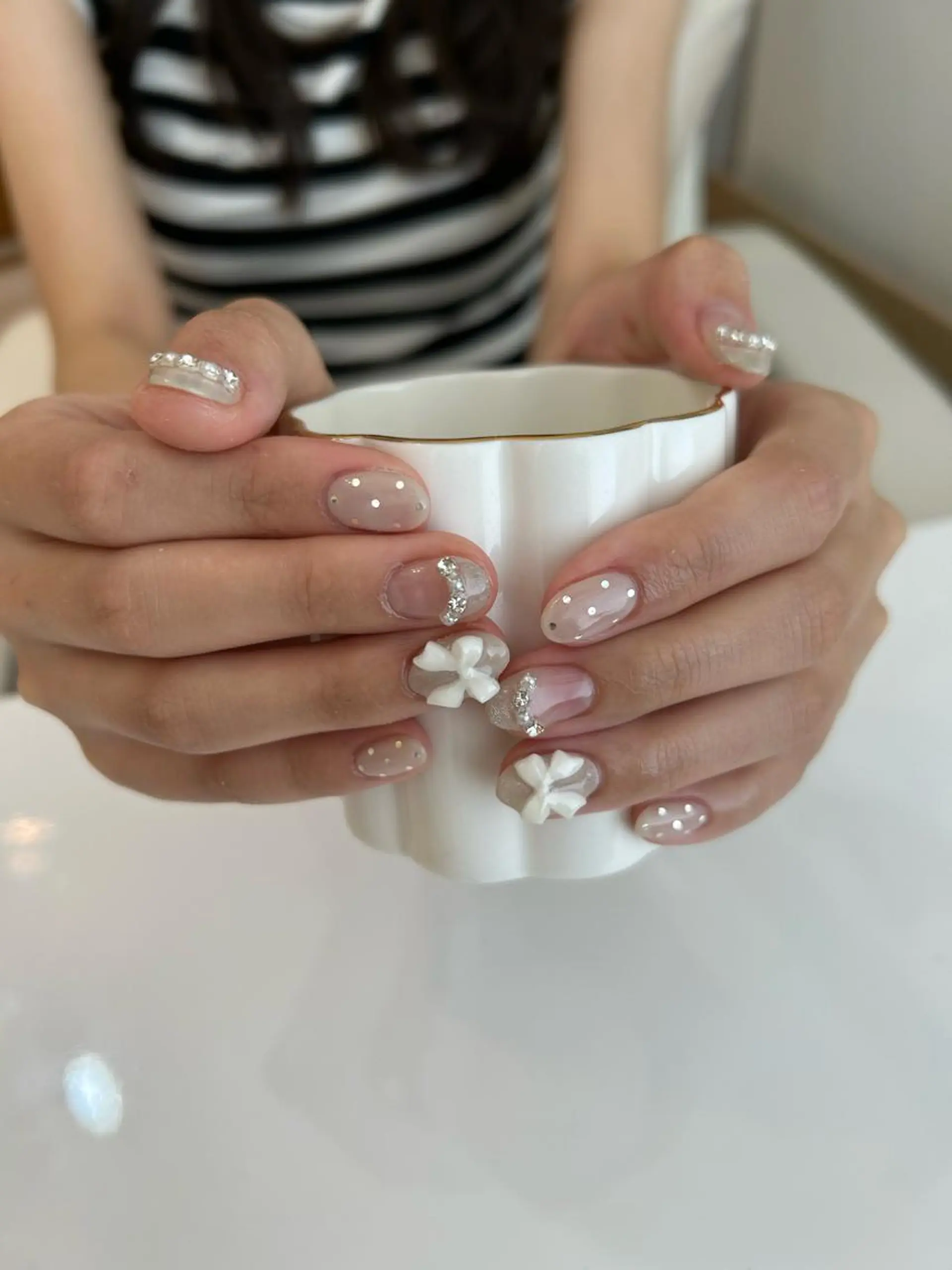 ネイル ハンドネイル ViViA momokaのネイルデザイン