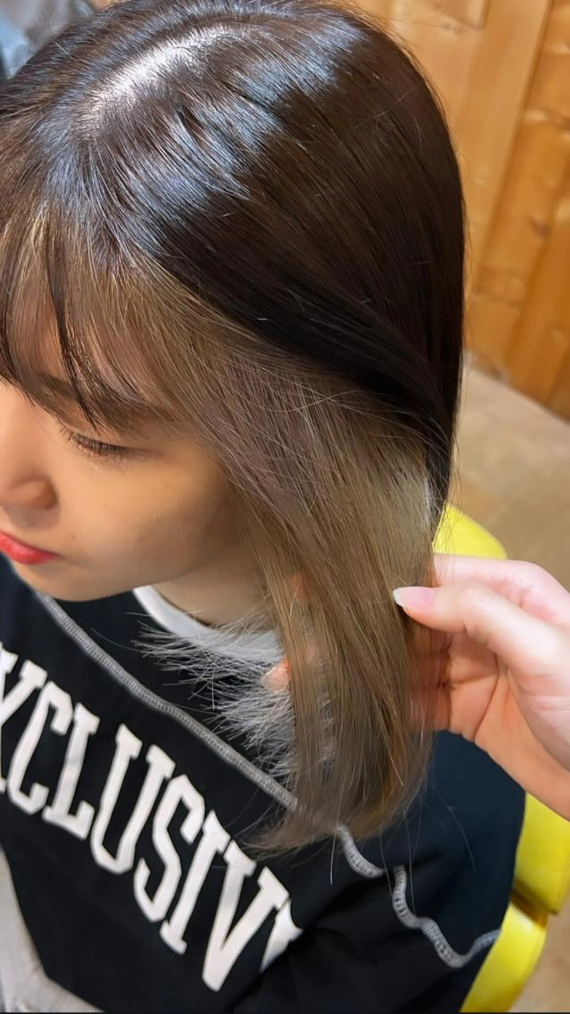 ミディアム カラー ヘアアレンジ ミストバング デザインカラー  フェイスフレーミング インナーカラー カット ヘアカラー トリートメント bh.maara デザイン／ハイトーンのヘアスタイル