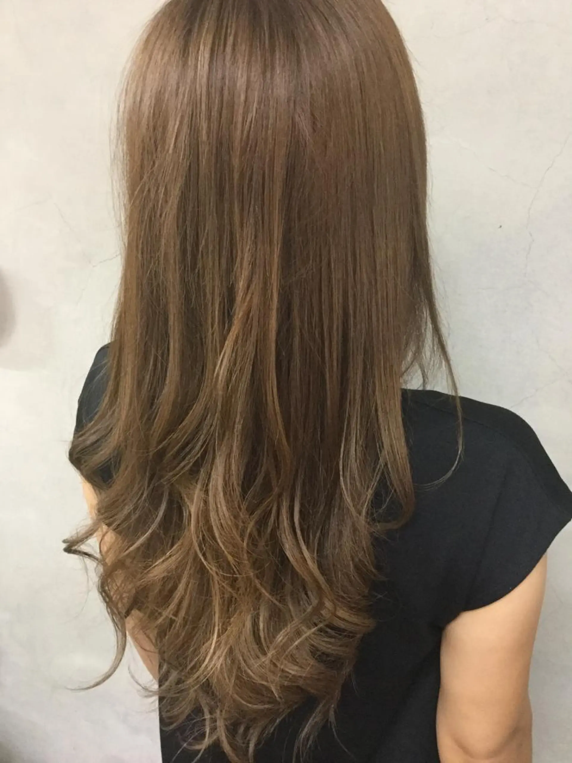 カラー アッシュ グラデーションカラー 後藤 健史のヘアスタイル