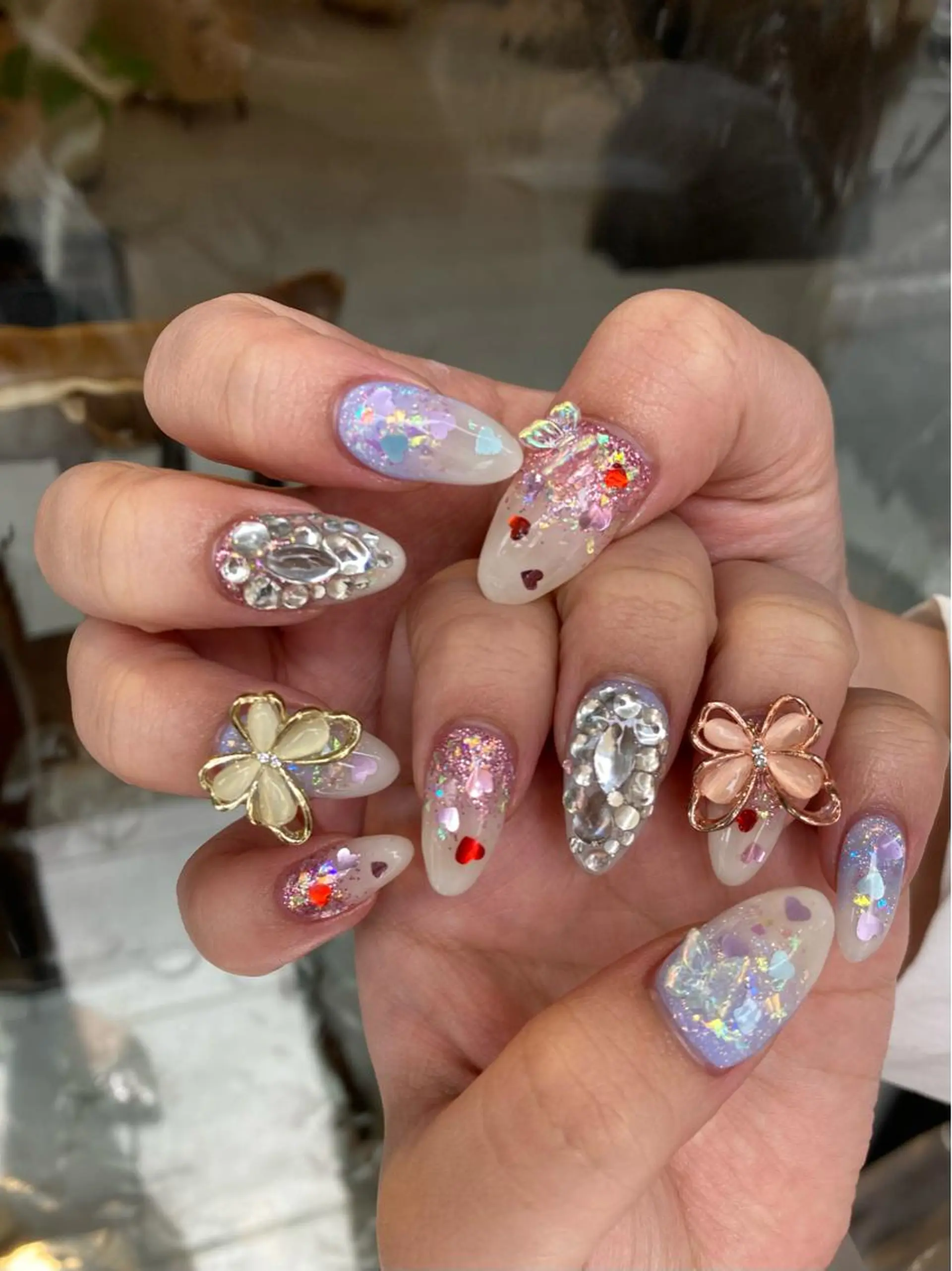 ネイル ハンドネイル Nest 平出のネイルデザイン