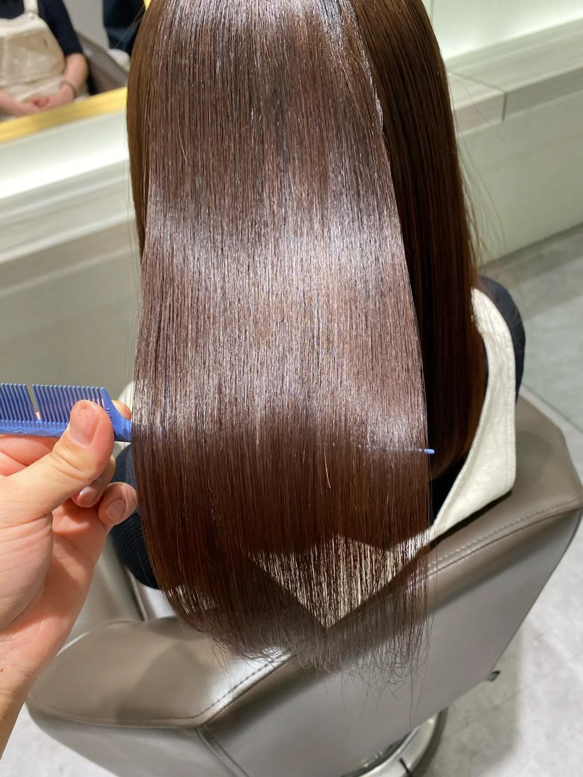 セミロング ムトウセイマ/ 縮毛矯正/ブリーチのヘアスタイル