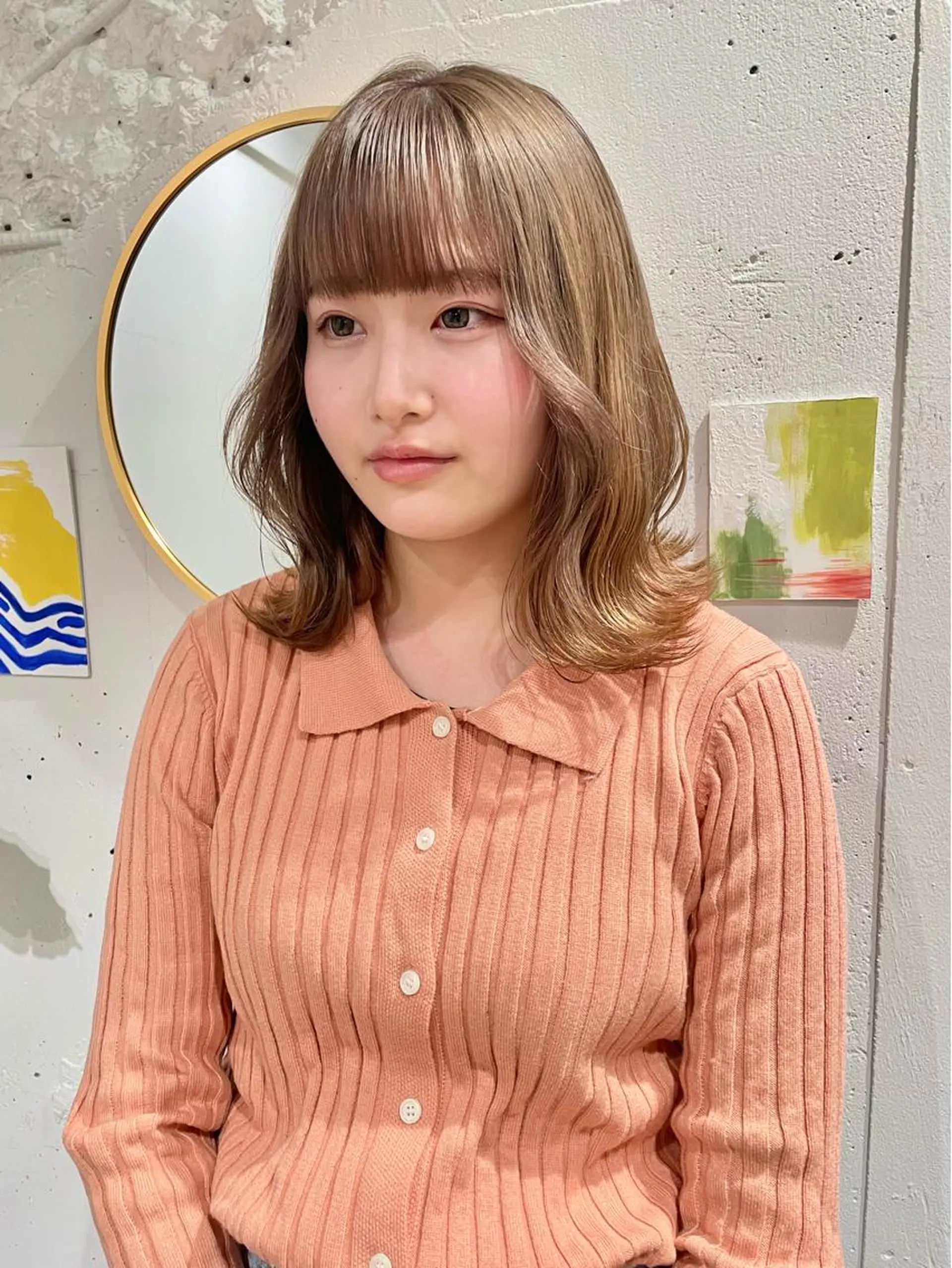 ミディアム カラー 大角  実希のヘアスタイル