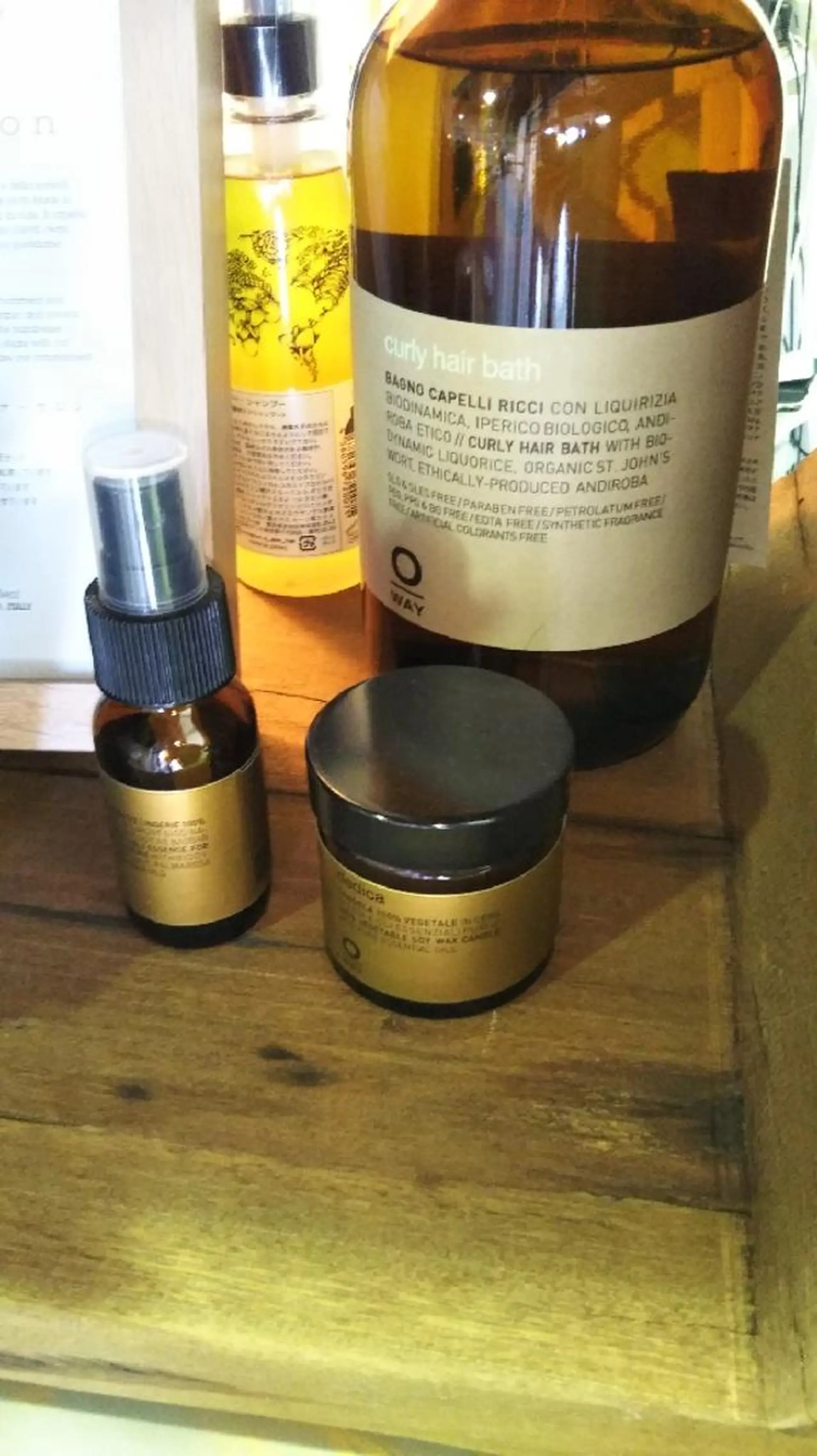 ミディアム カラー パーマ SHU HA RI  (シュハリ)のヘアスタイル