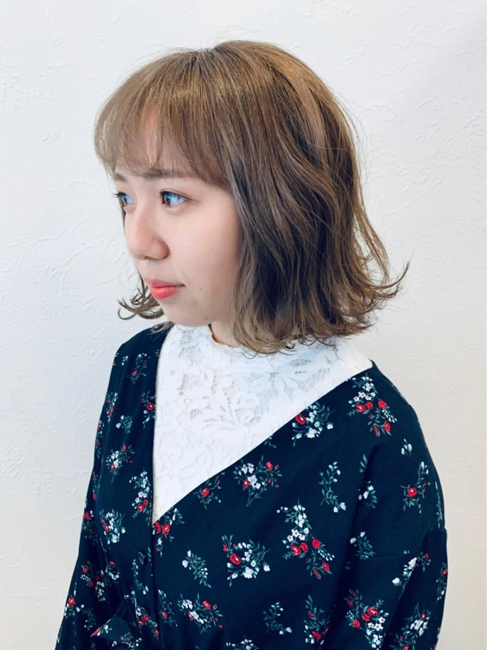 ミディアム カラー パーマ m ā l o. マァロのヘアスタイル