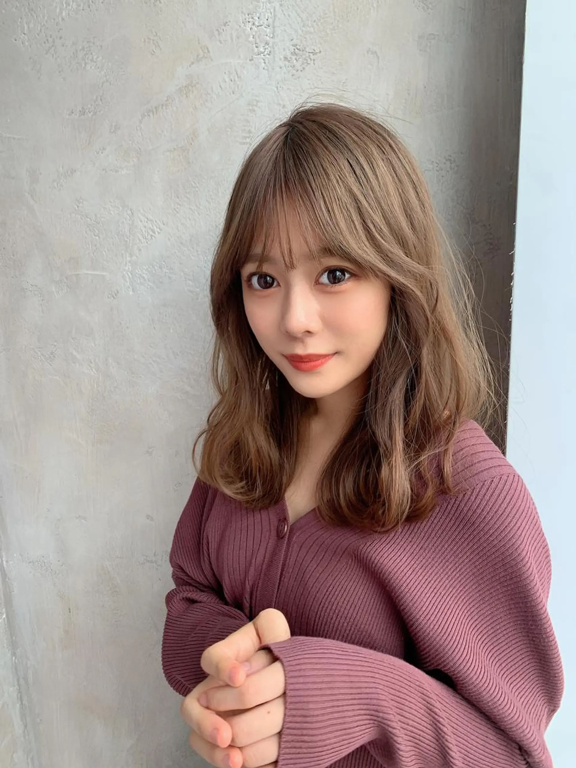 セミロング カラー バレイヤージュ ブリーチ ケアブリーチ ダブルカラー ハイライトカラー カット ヘアカラー トリートメント 新宿✨顔周りカット 韓国ヘア/坂本亜裟海のヘアスタイル