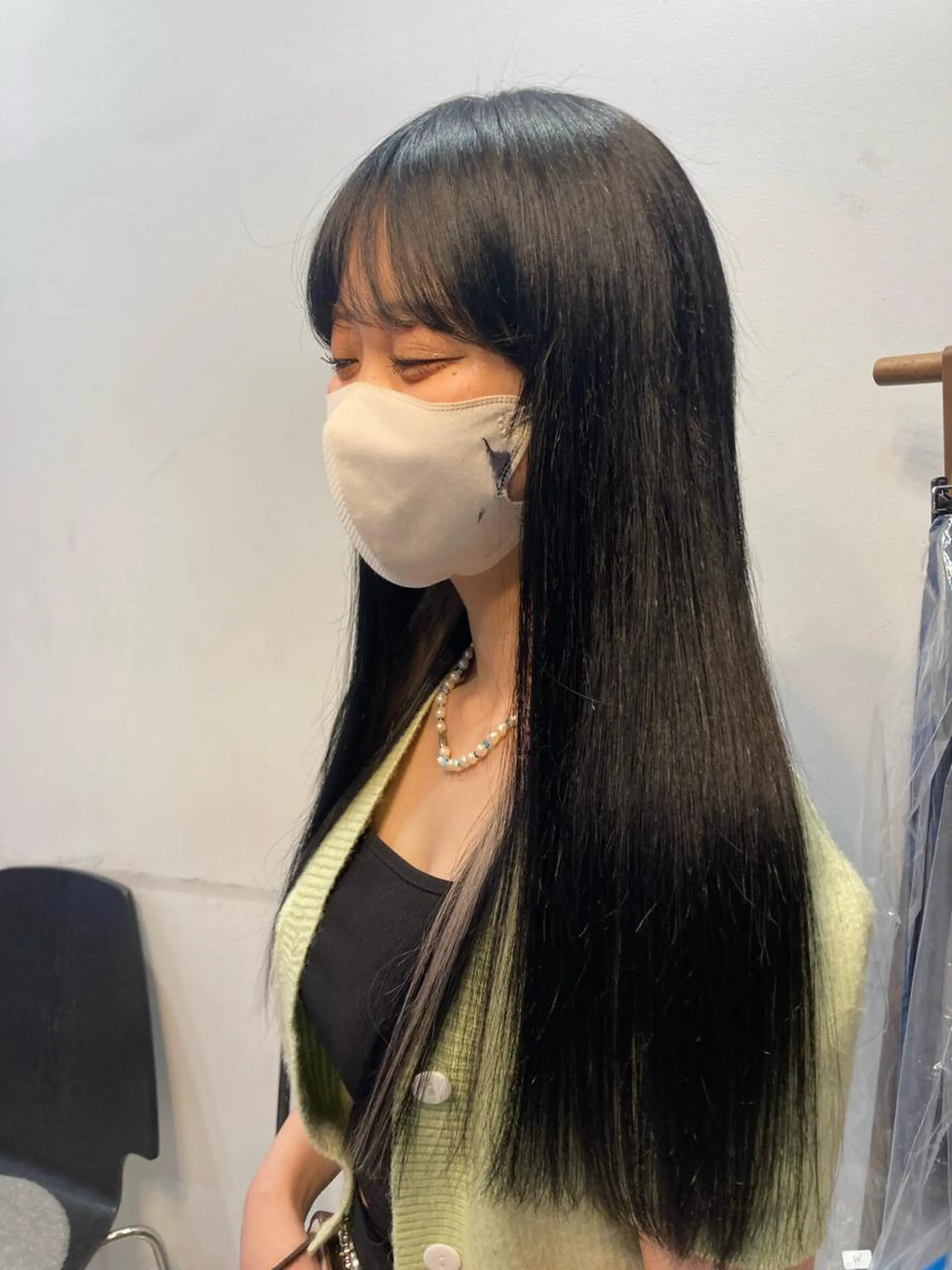 ロング カラー ブリーチ インナーカラー シルバー 髪質改善 トリートメント LEPIA 博多駅前店のマツエク・マツパデザイン