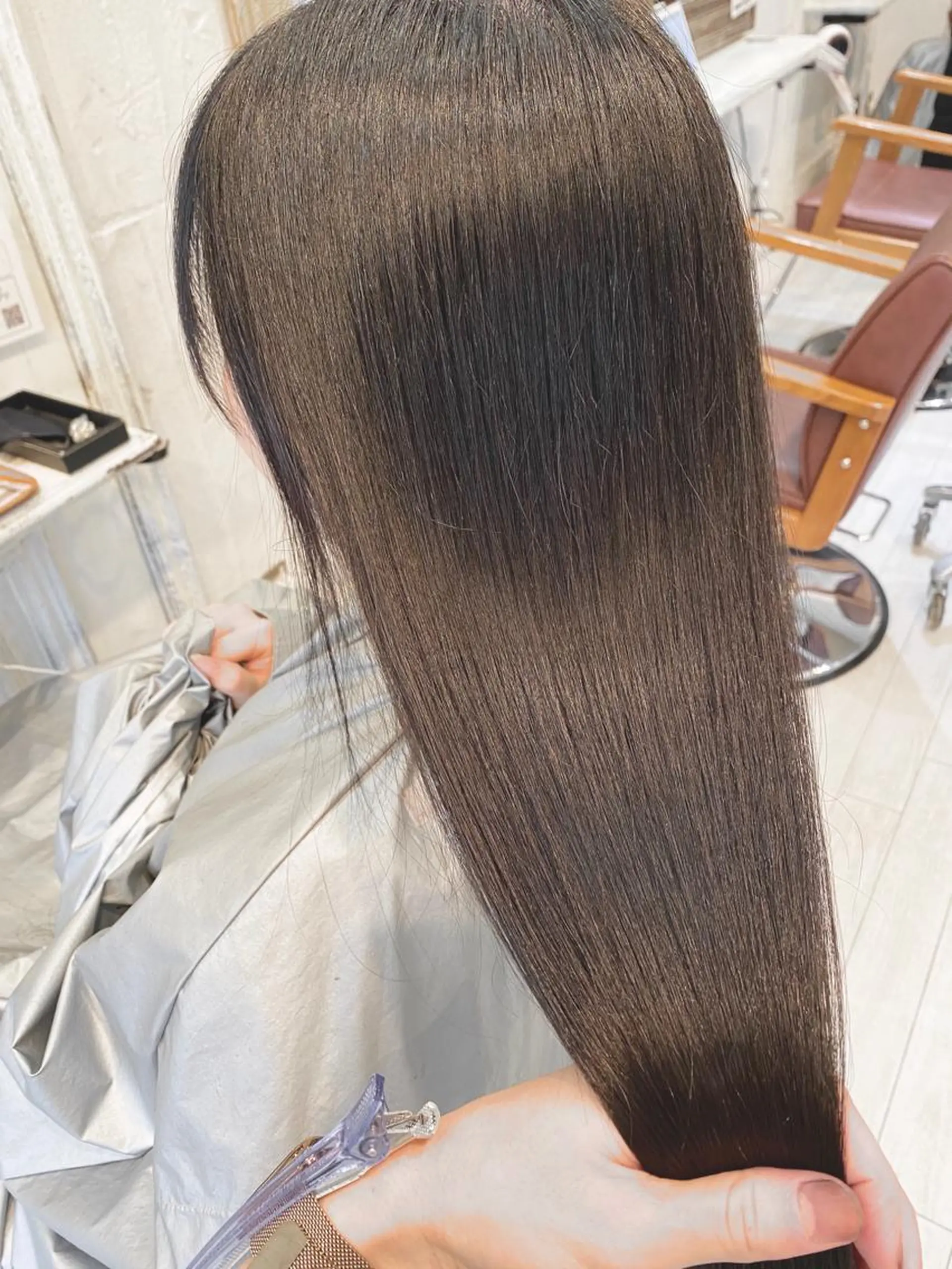 セミロング カラー ブリーチ koheiのヘアスタイル