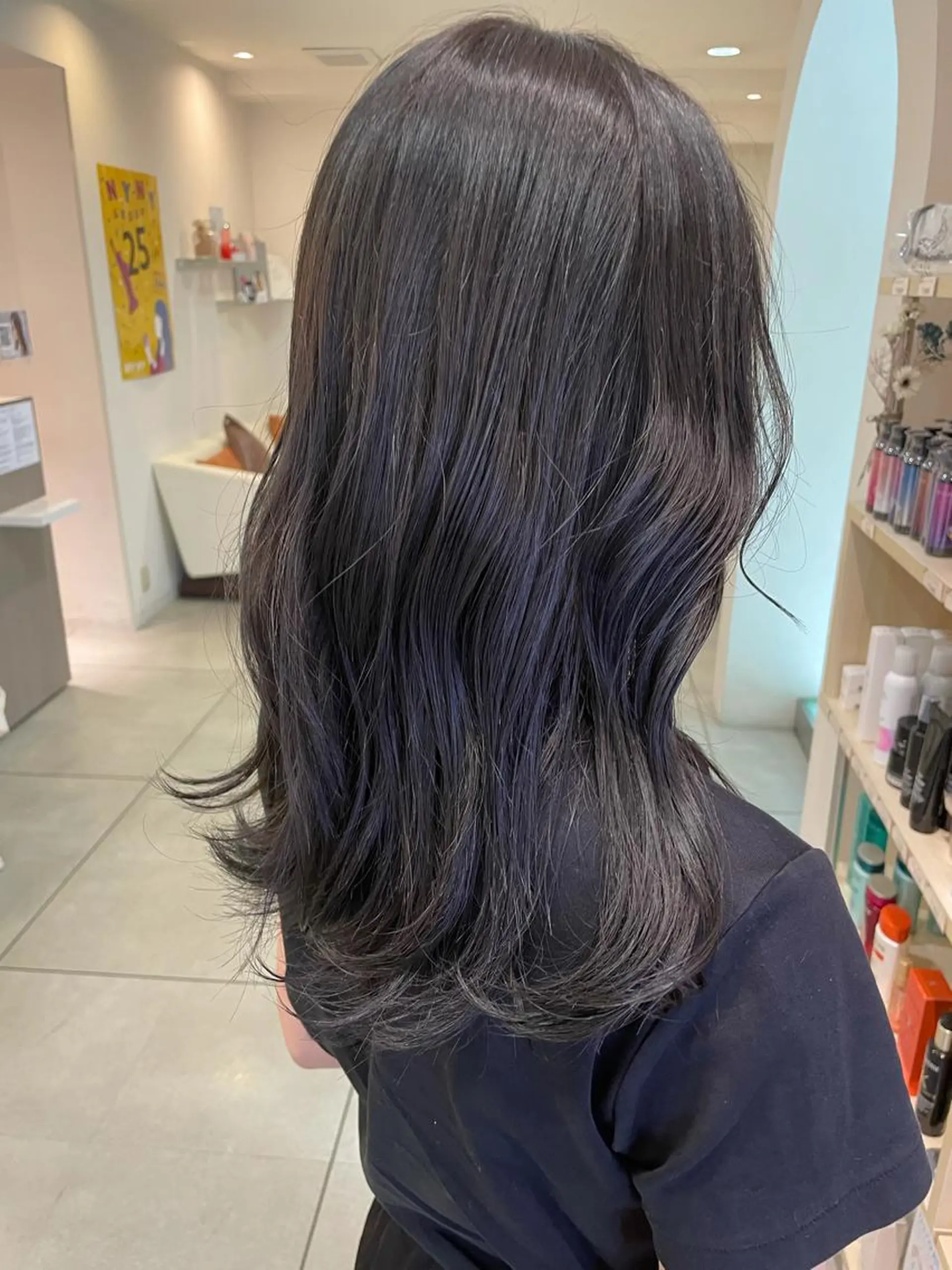 セミロング カラー ヘアカラー トリートメント 松佐 ゆかりのヘアスタイル