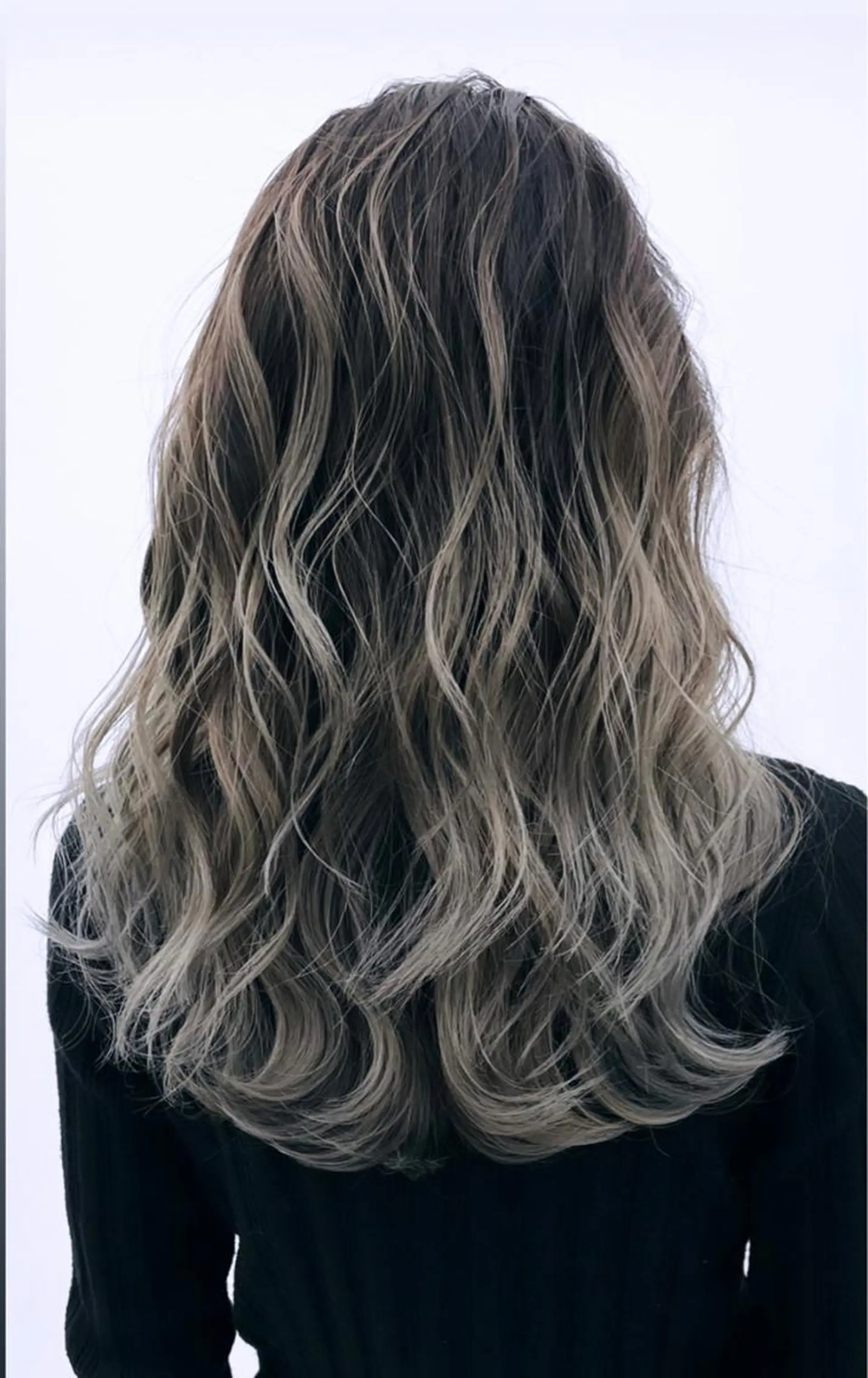 セミロング シールエクステ エクステ 外国人風カラー ハイライト 韓国風ヘア カット ヘアカラー トリートメント 家田 竜のヘアスタイル