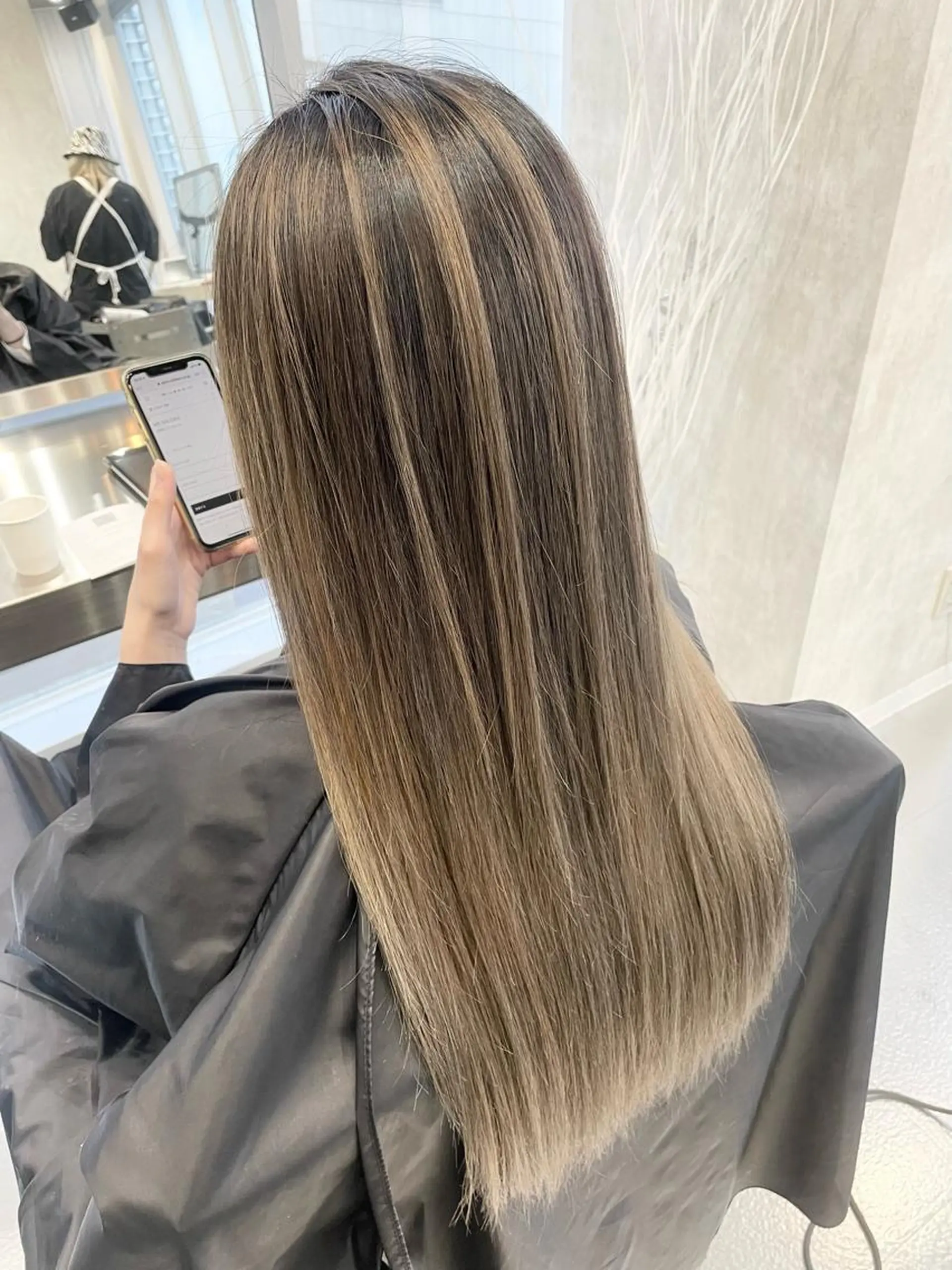 セミロング レイヤーカット カット ヘアカラー トリートメント ヘアセット CARAT堺東 Aujua認定サロンのヘアスタイル