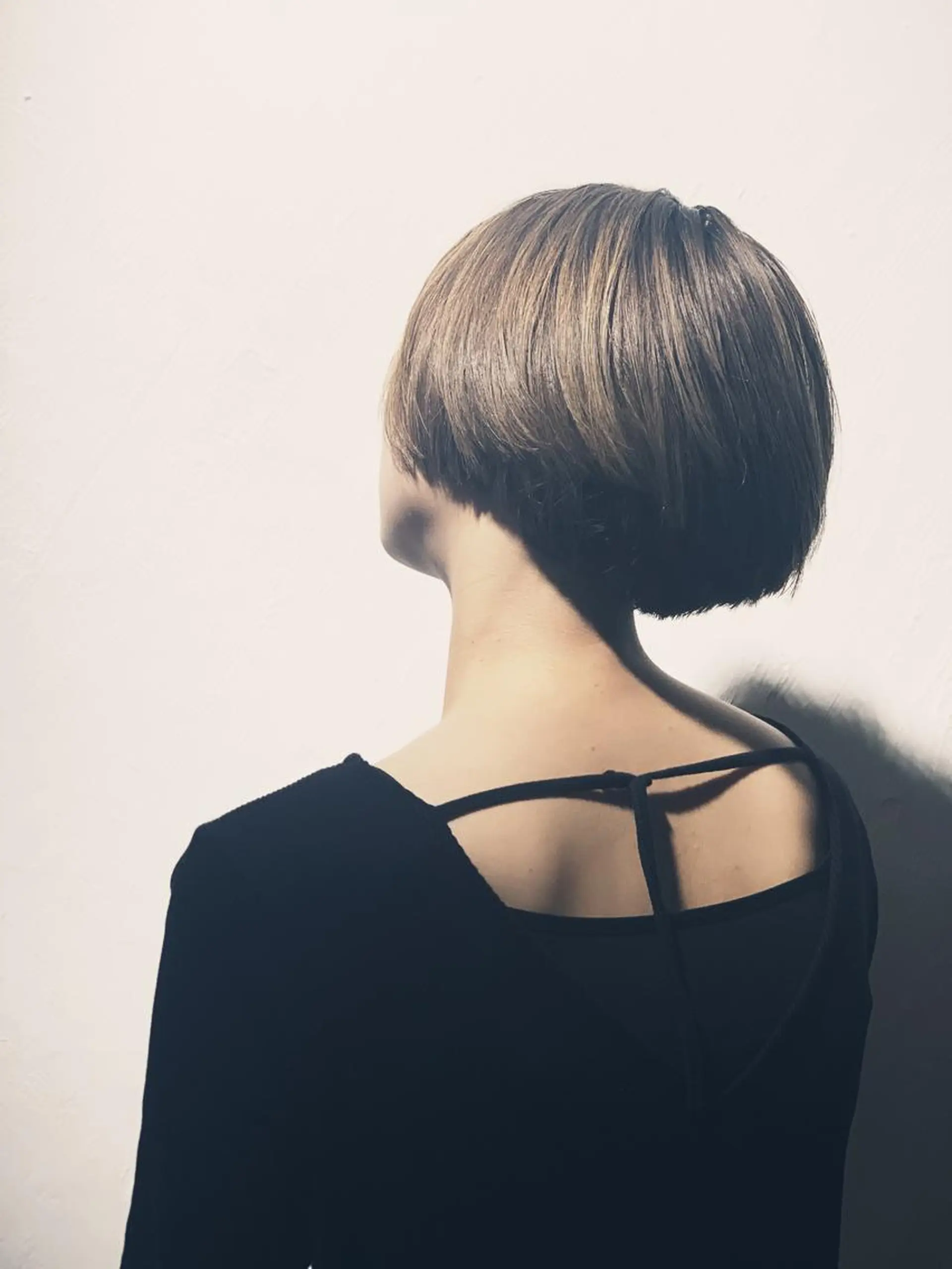 ショート カラー ヤノ ナオミのヘアスタイル