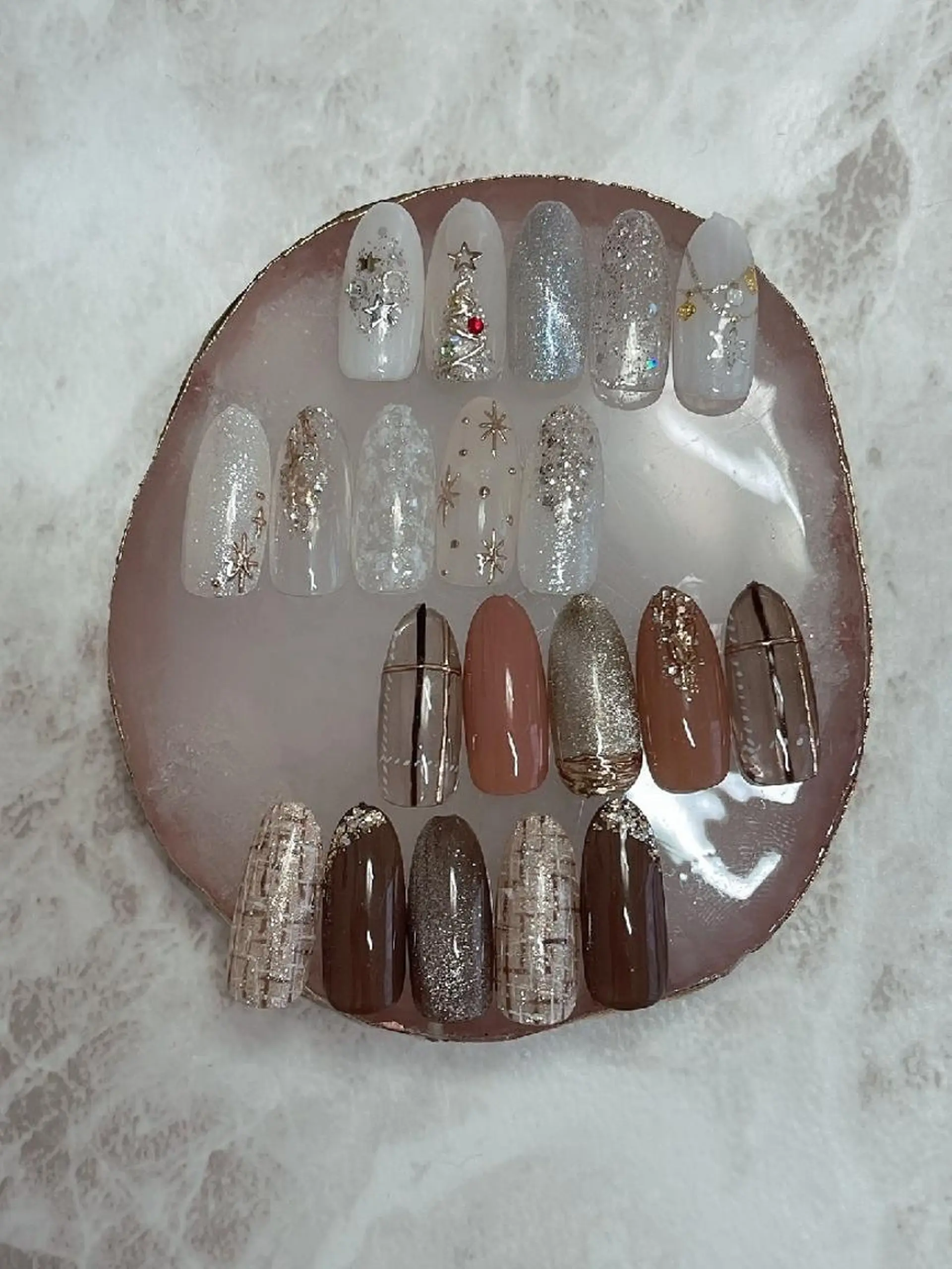 ネイル Nailsalon Lebelのネイルデザイン