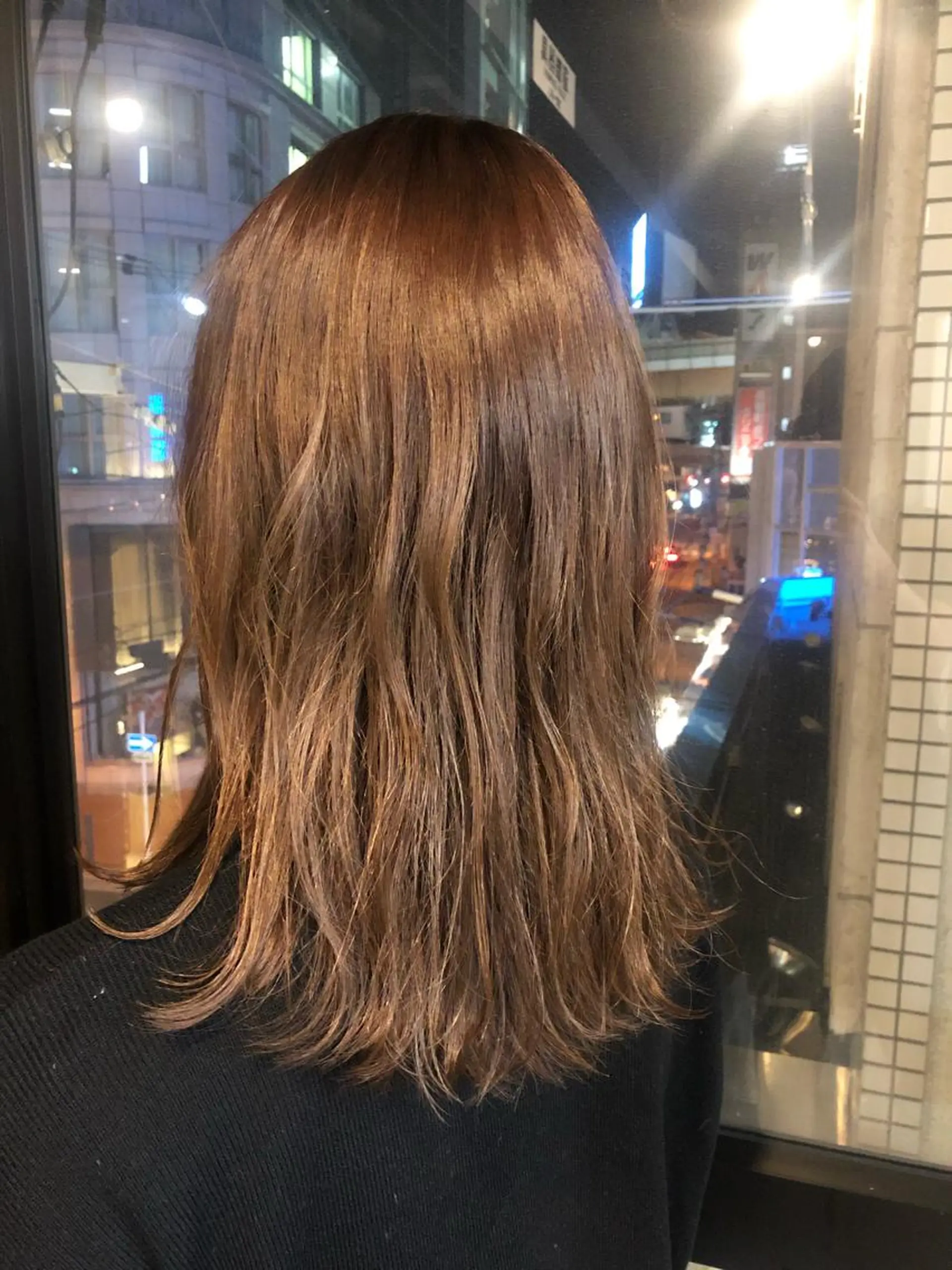 ミディアム カラー 髪質改善＆ブリーチ 伊勢　祐一郎のヘアスタイル