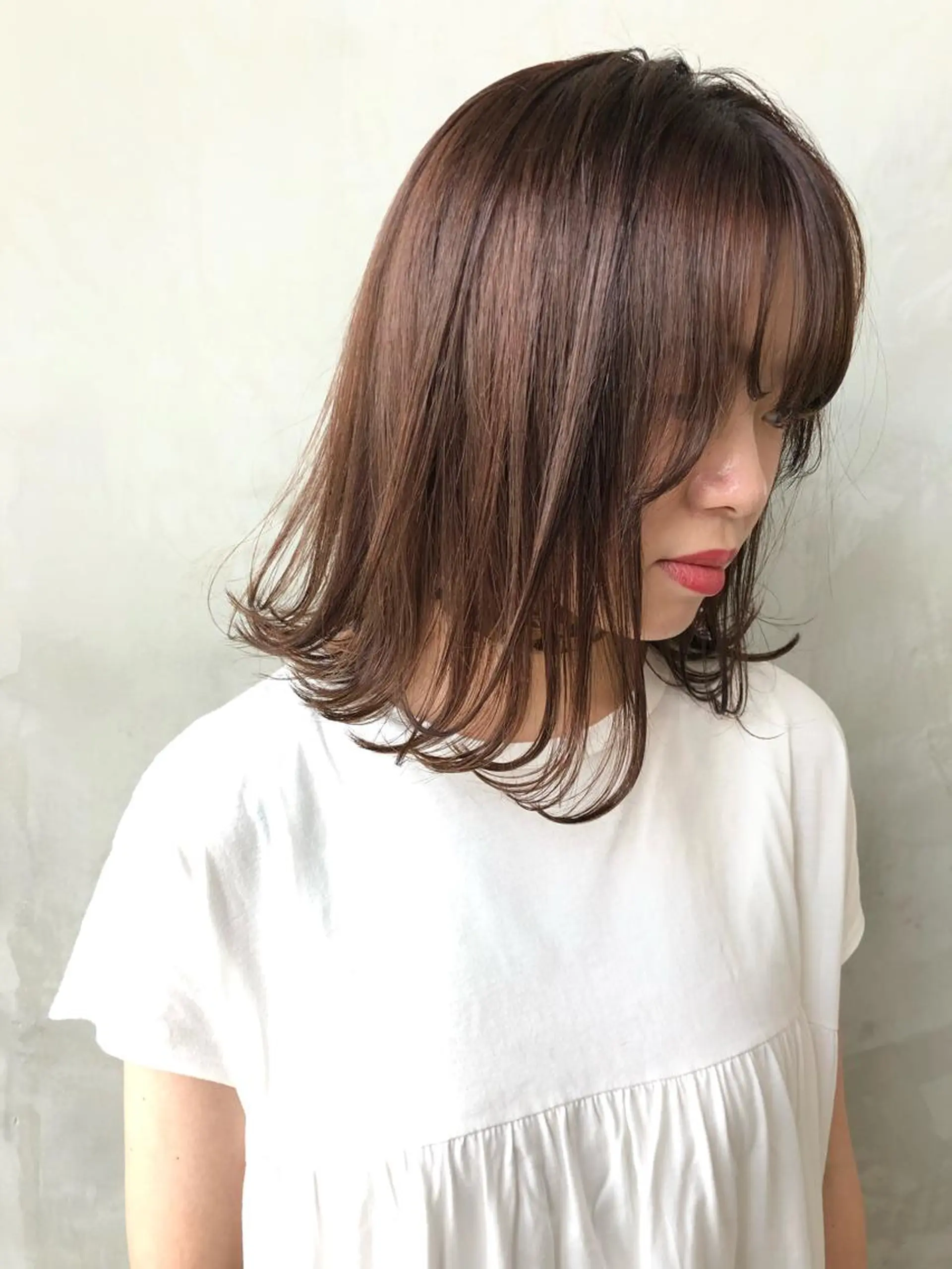 ミディアム カラー パーマ ヘアアレンジ ボブ 外ハネヘア カット ヘアカラー トリートメント TOMO GEEKS代表のヘアスタイル