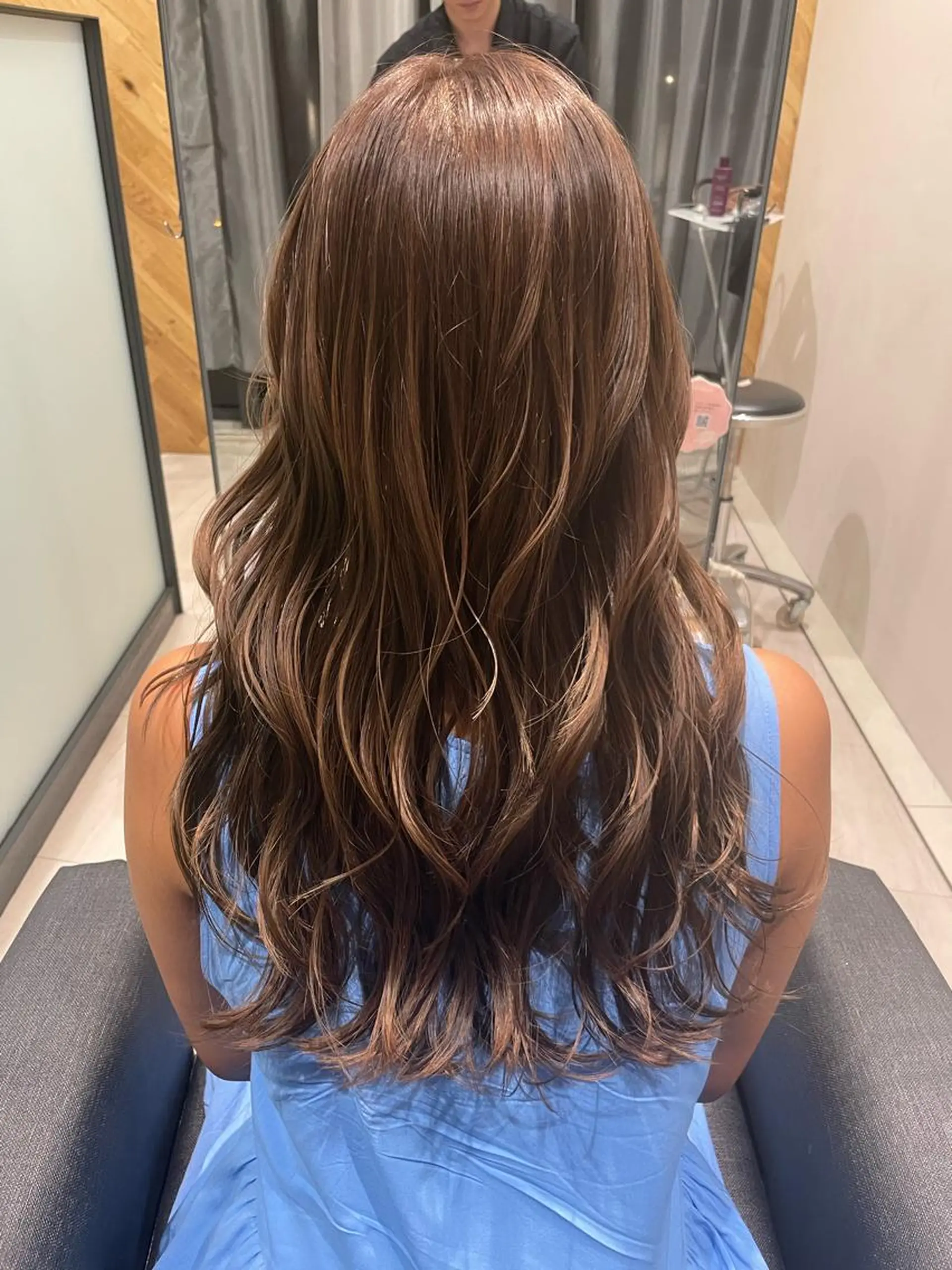 ロング unique RINNEのヘアスタイル