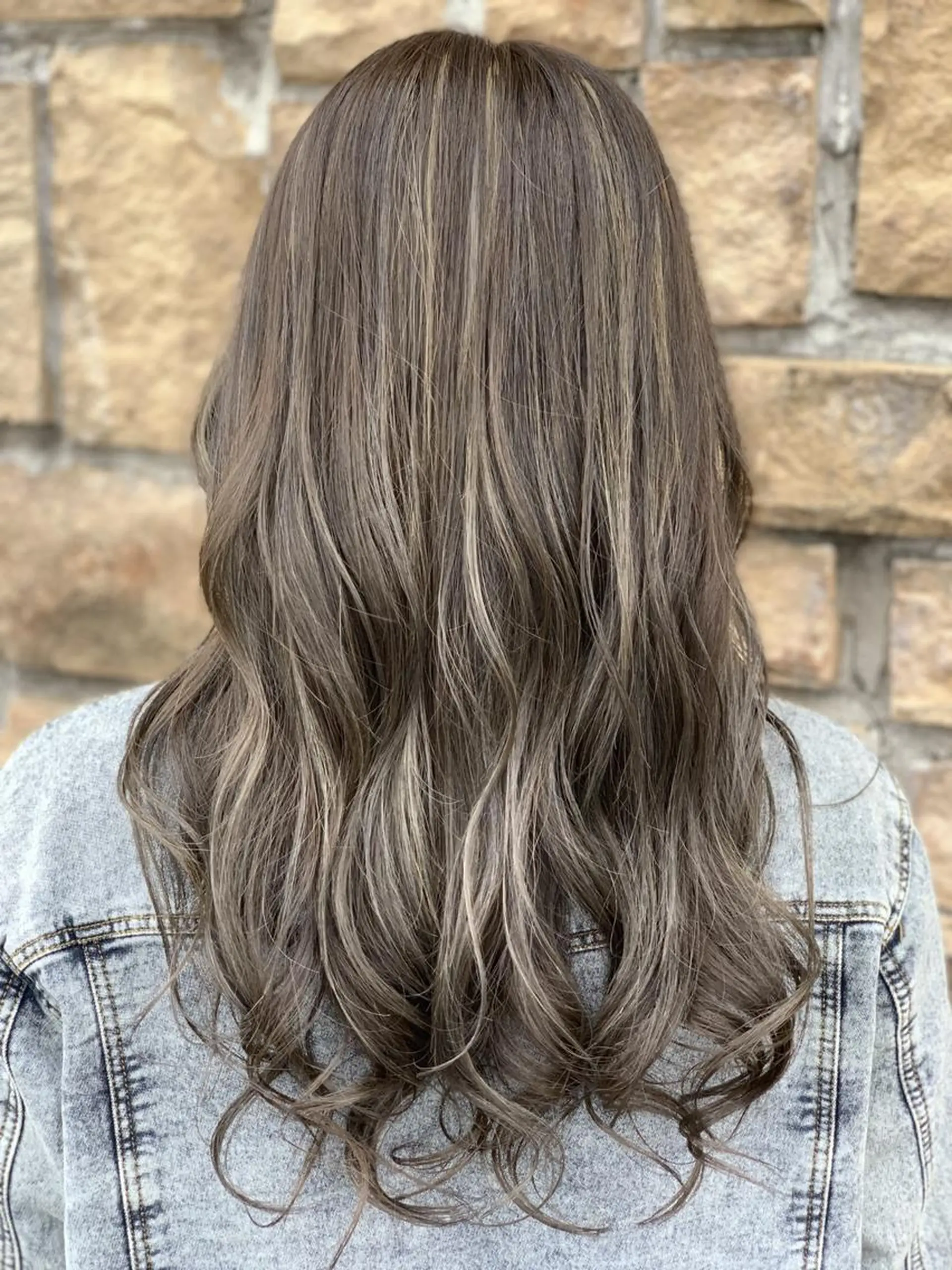 カラー ヘアカラー トリートメント 鈴木 理香のヘアスタイル