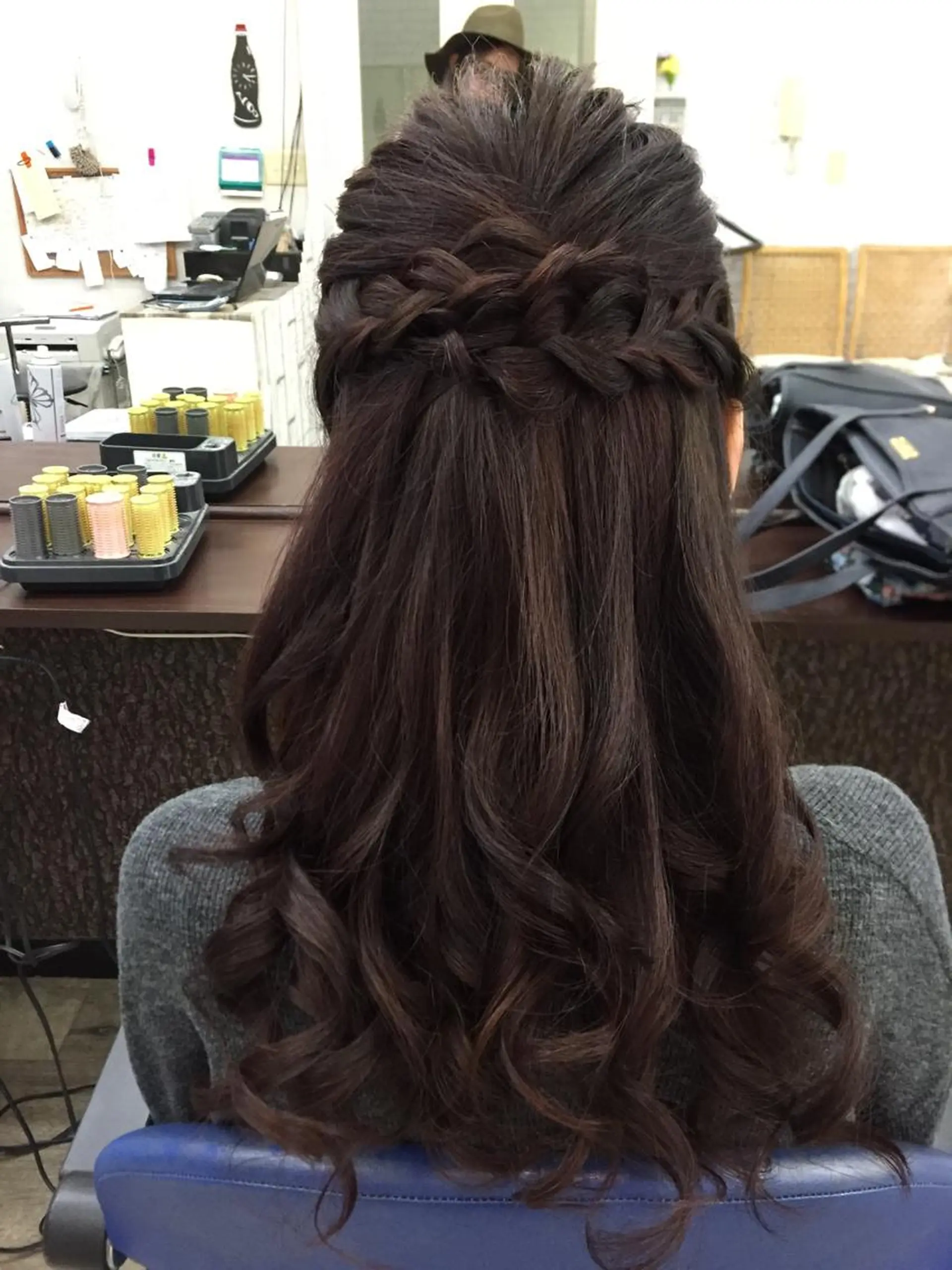 ショート ミディアム セミロング ロング ヘアアレンジ ハーフアップ 結婚式・ブライダル beauty salon Atora所属・大賀 海夕の眉毛・アイブロウイメージ