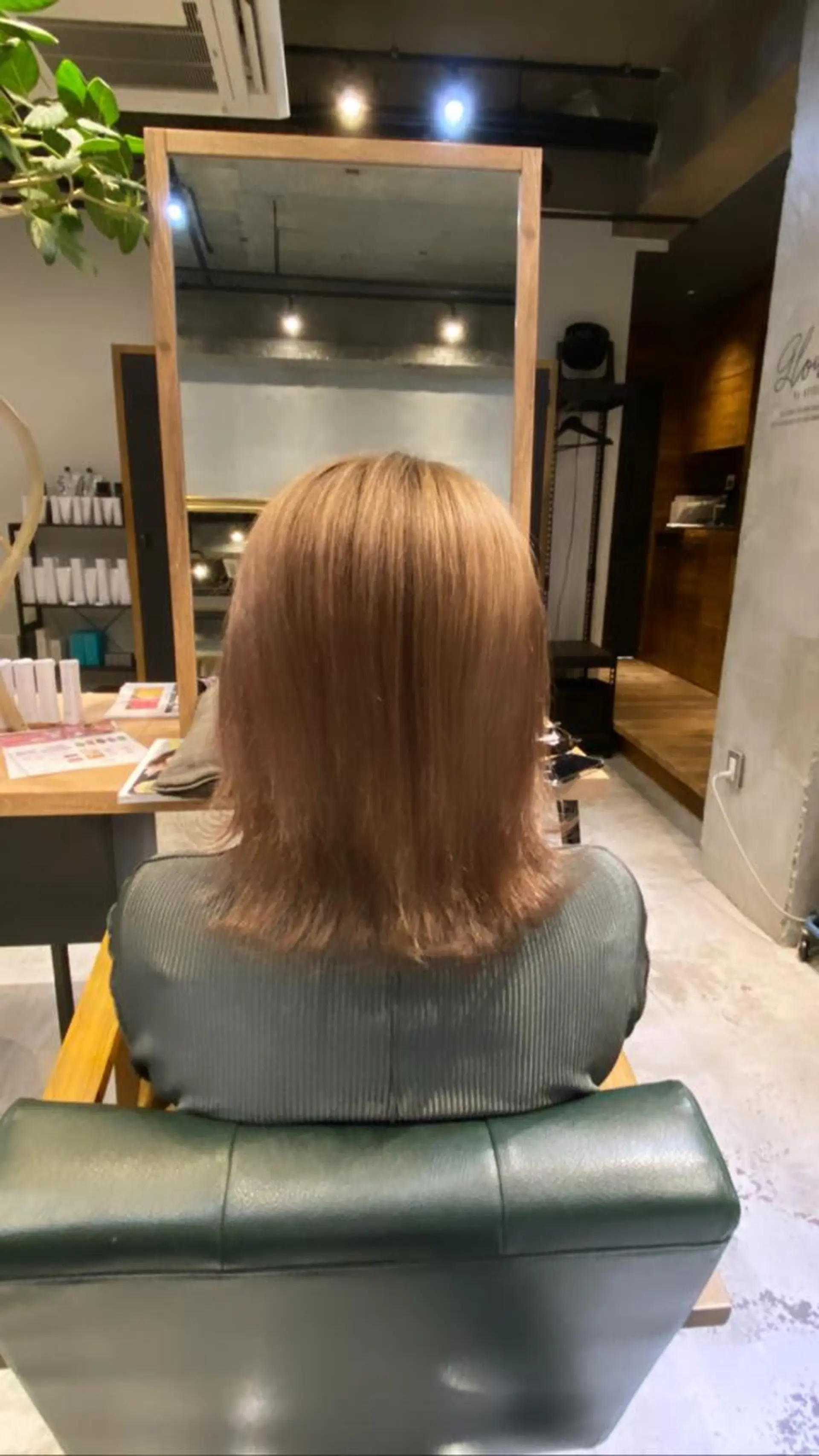 ミディアム ヘアカラー glowm店長 加藤翔太のヘアスタイル