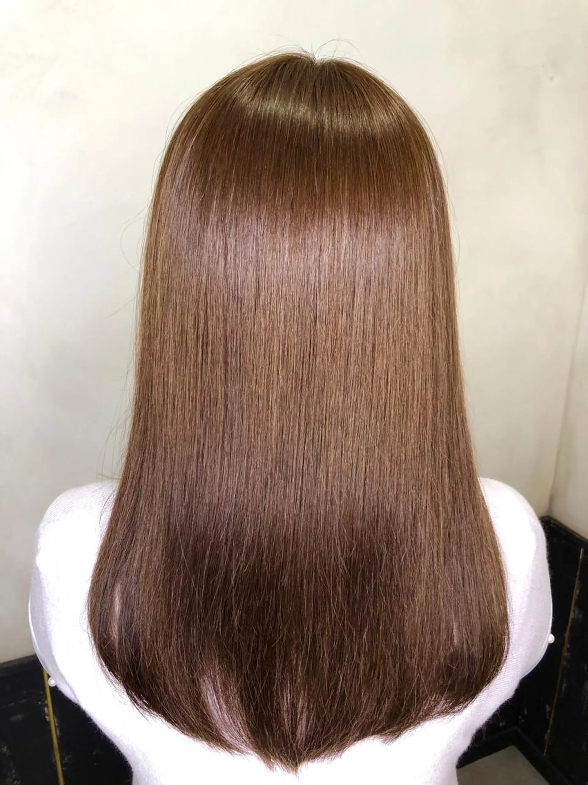 ミディアム カラー パーマ ベージュカラー イルミナカラー ストレートパーマ 美髪矯正 🌈髪質改善 山下のヘアスタイル