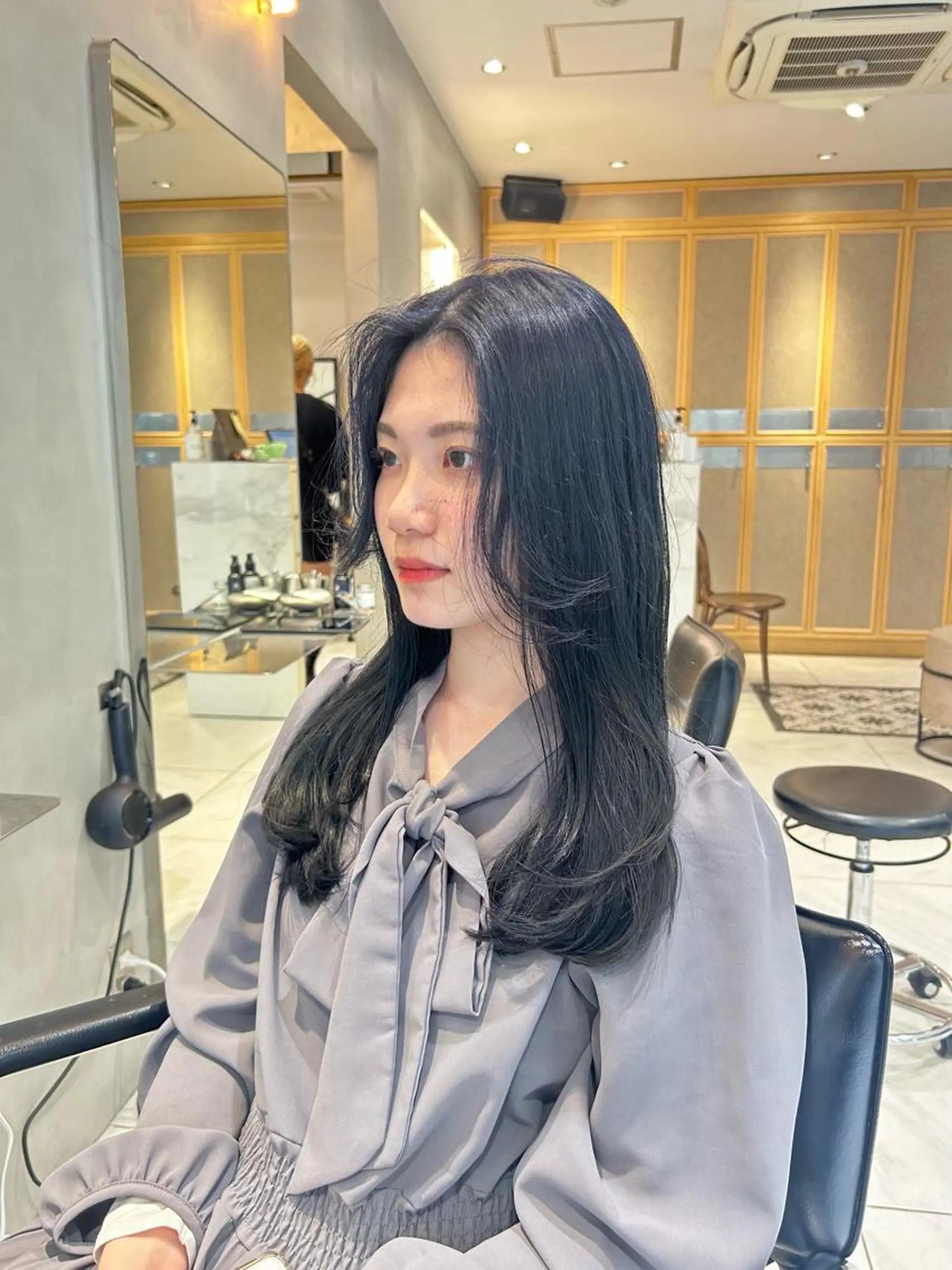 ロング カラー カット ヘアカラー トリートメント ヘッドスパ ヘアセット miko🪽地毛風/ ハイトーン/レイヤーのヘアスタイル