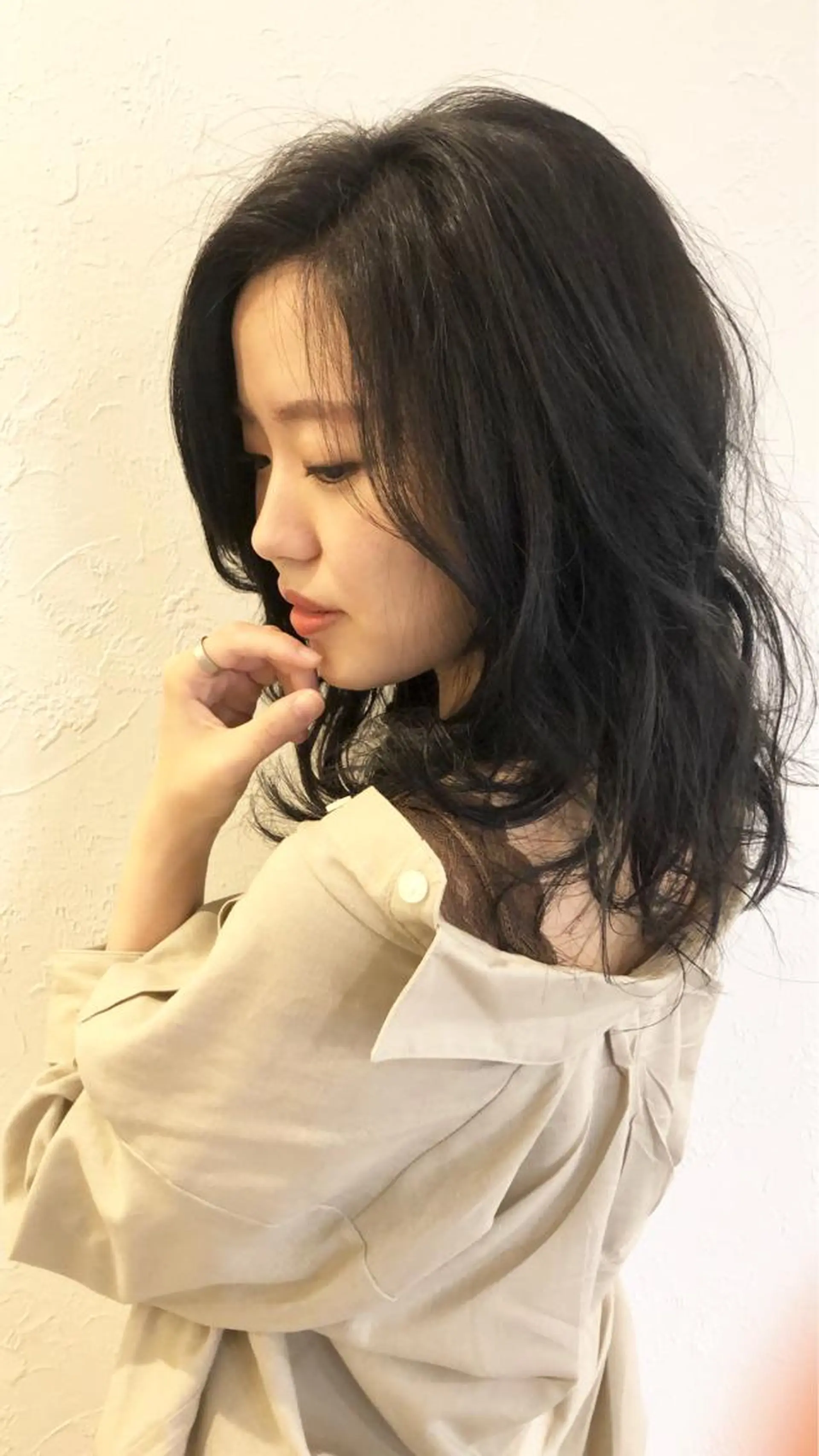 セミロング カラー m ā l o. マァロのヘアスタイル