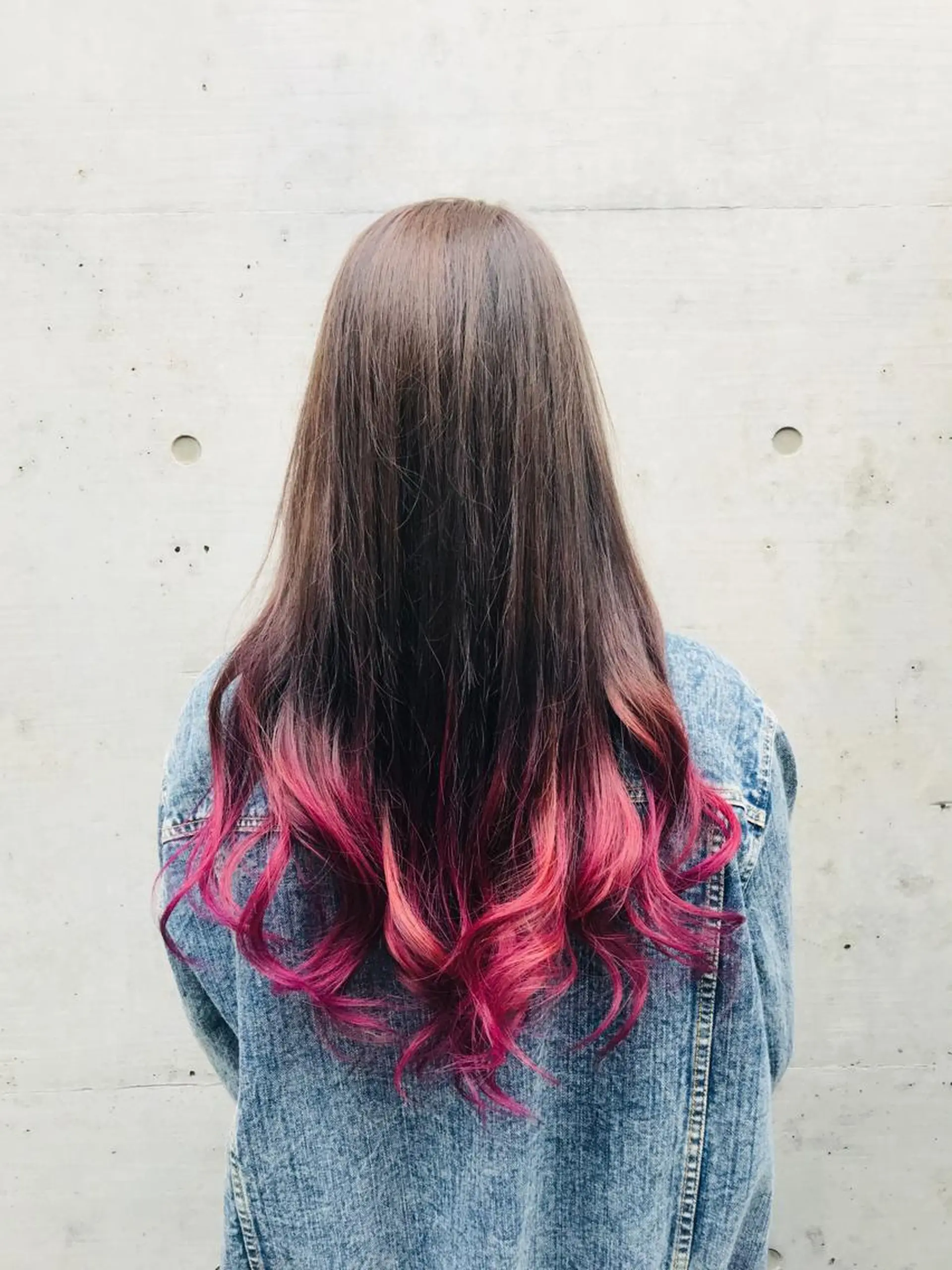 ロング カラー グラデーションカラー ピンクカラー ヘアカラー 佐野 智史のヘアスタイル