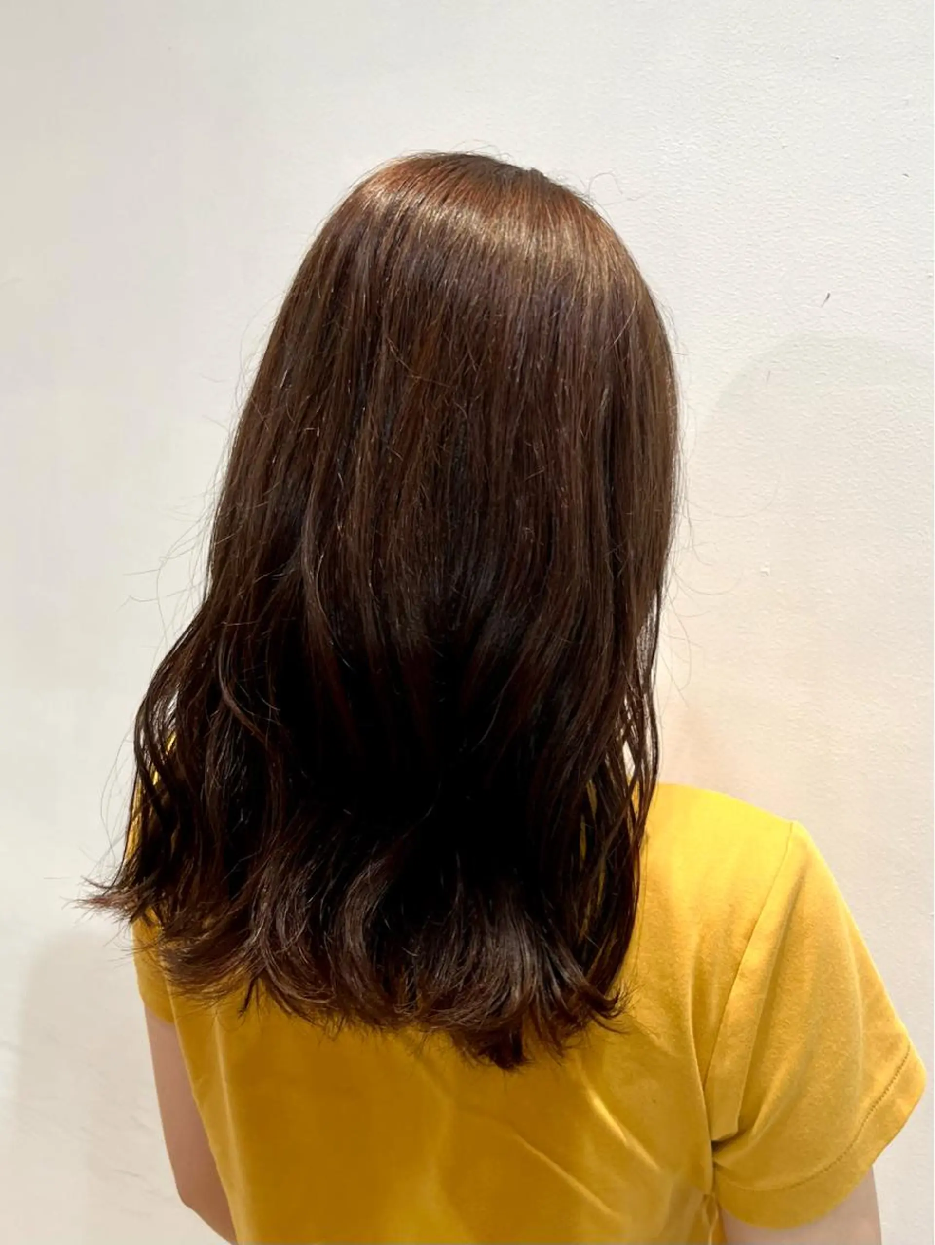 セミロング ☀️コミヤマミユ☀️ /パーマ/ハイトーンのヘアスタイル