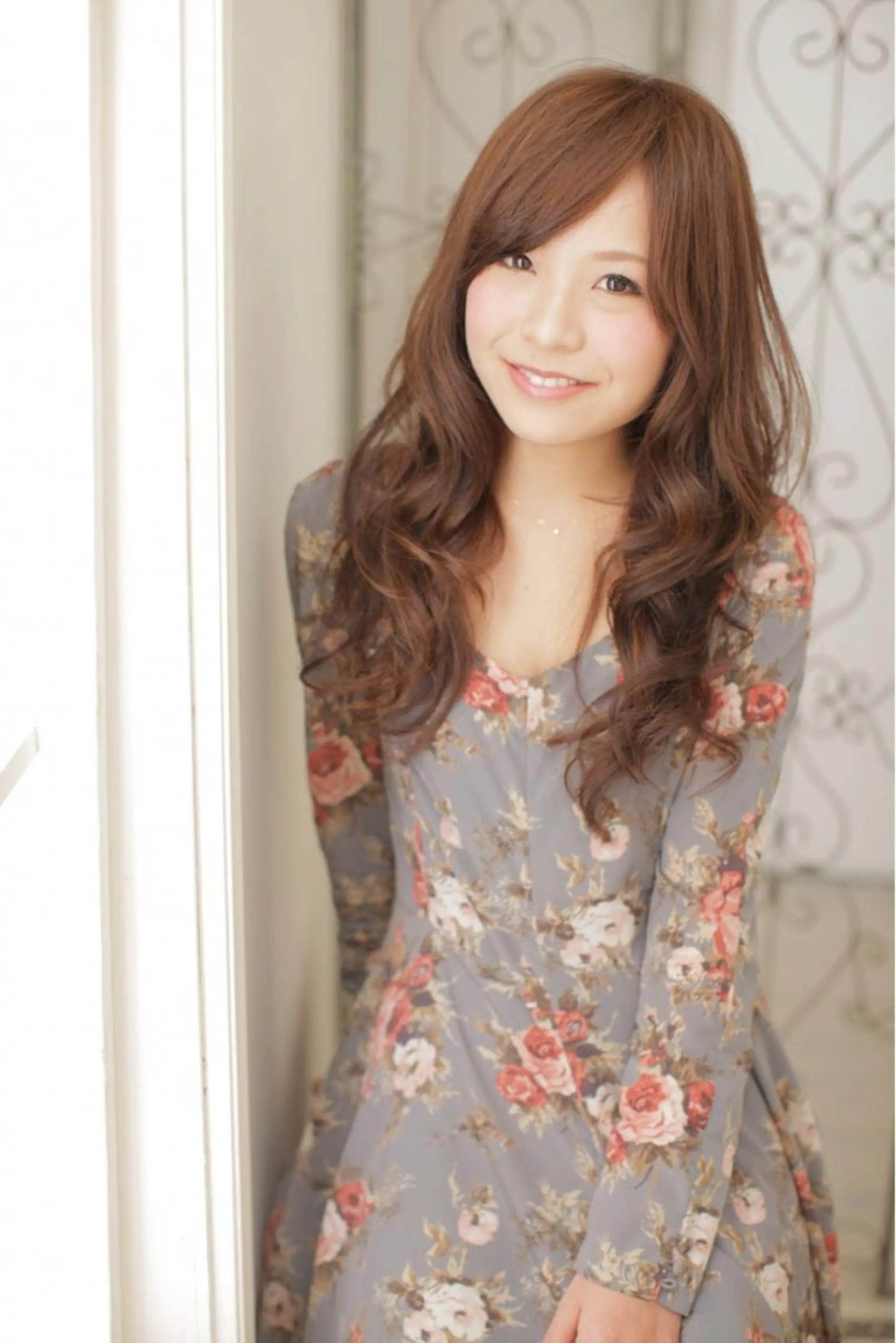 セミロング ロング カラー パーマ ロング エイト ウメダのヘアスタイル