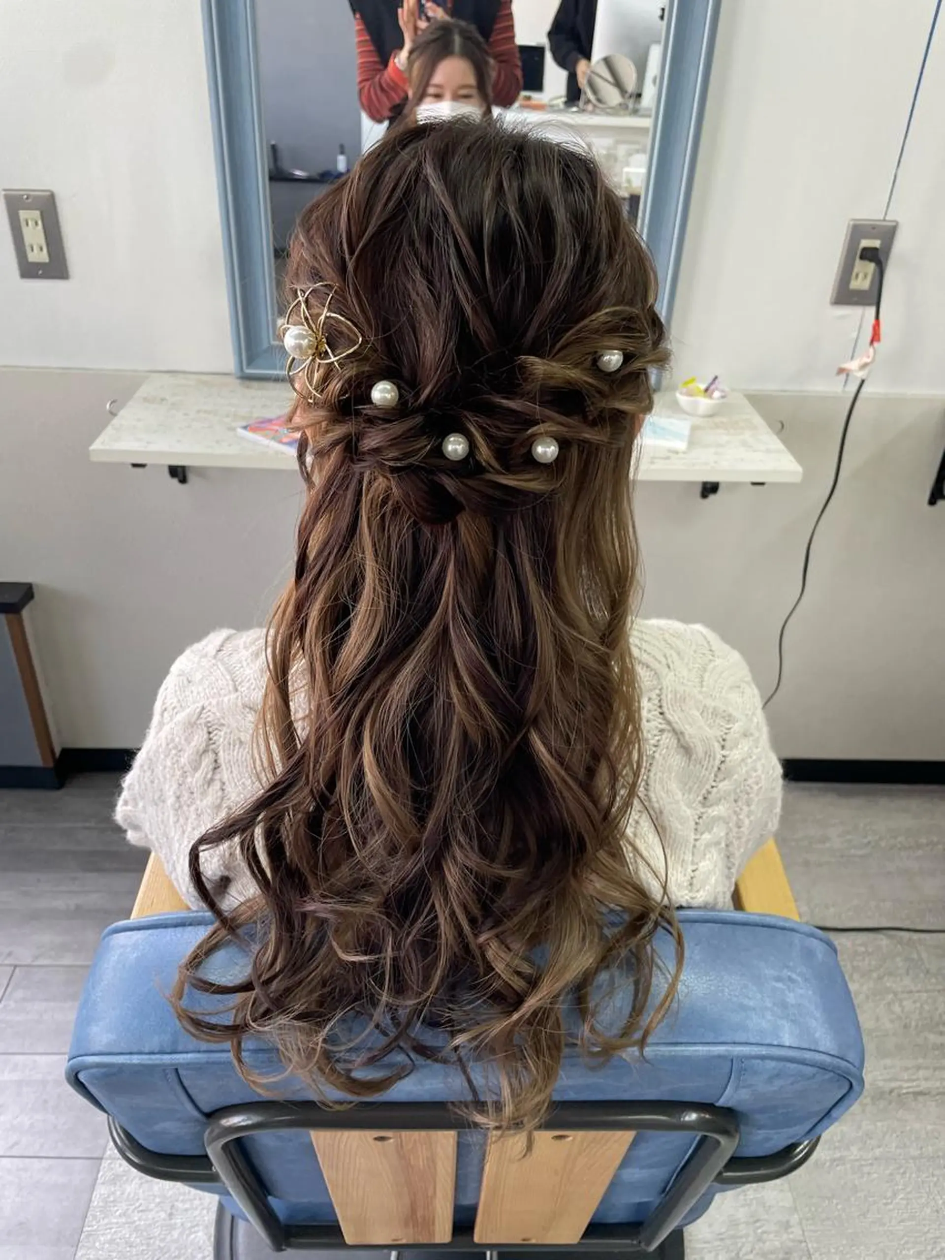 ヘアアレンジ ハーフアップ オノ アカネのヘアスタイル