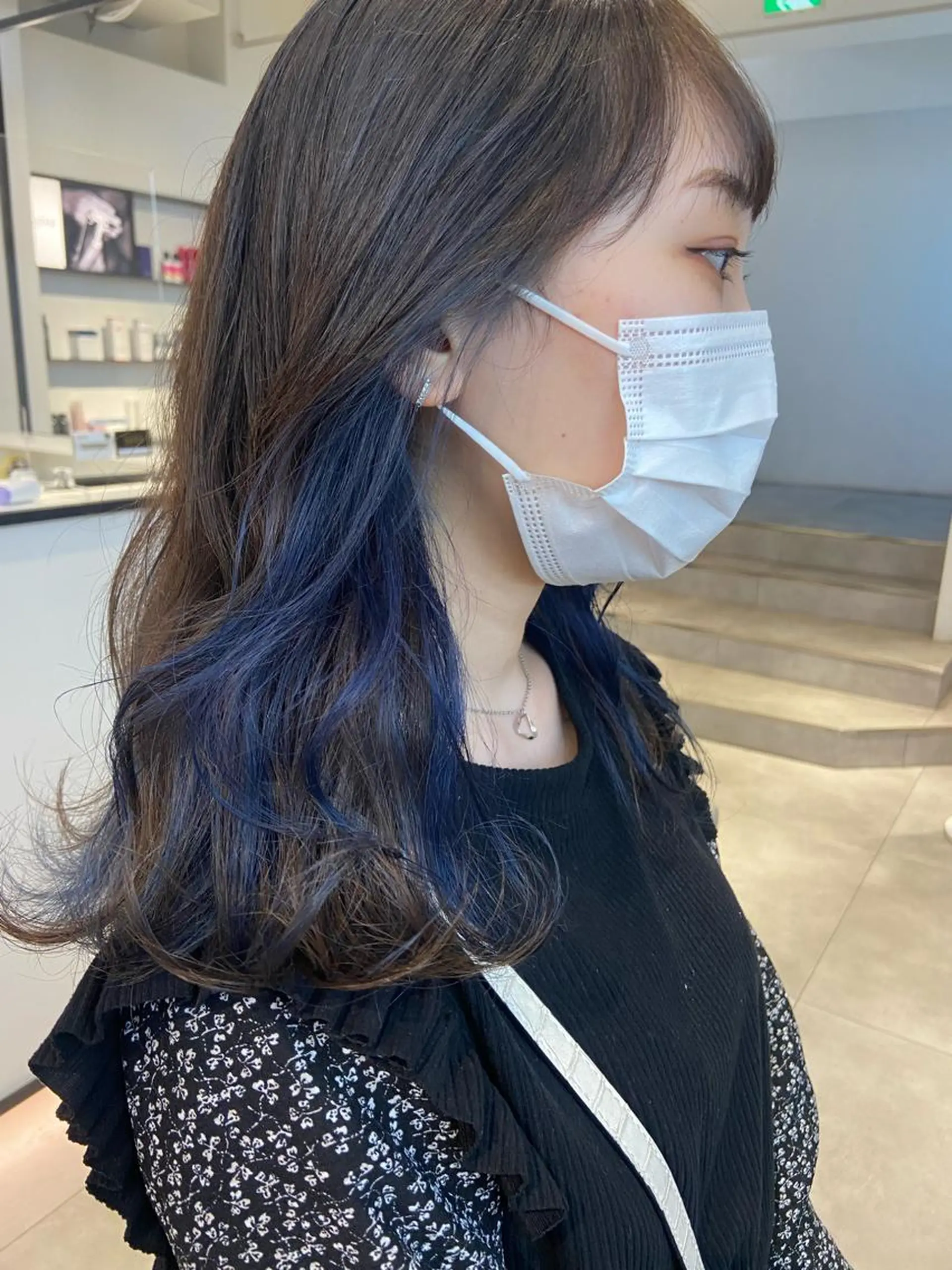 ロング カラー ヘアカラー 【似合わせ提案】鈴木 舞のネイルデザイン