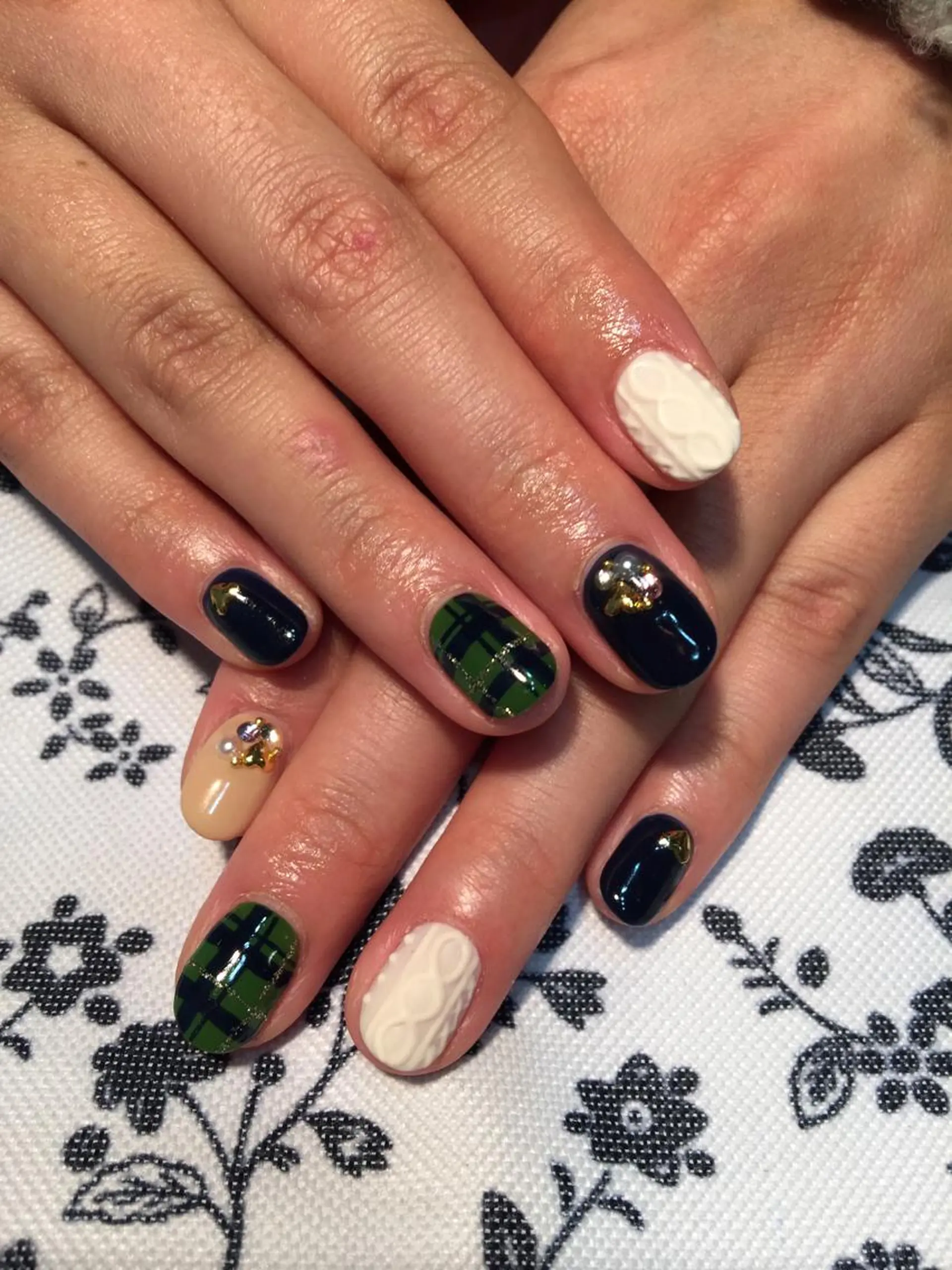 ネイル ＦreeDoＭ   Design所属・W KUMIのネイルデザイン