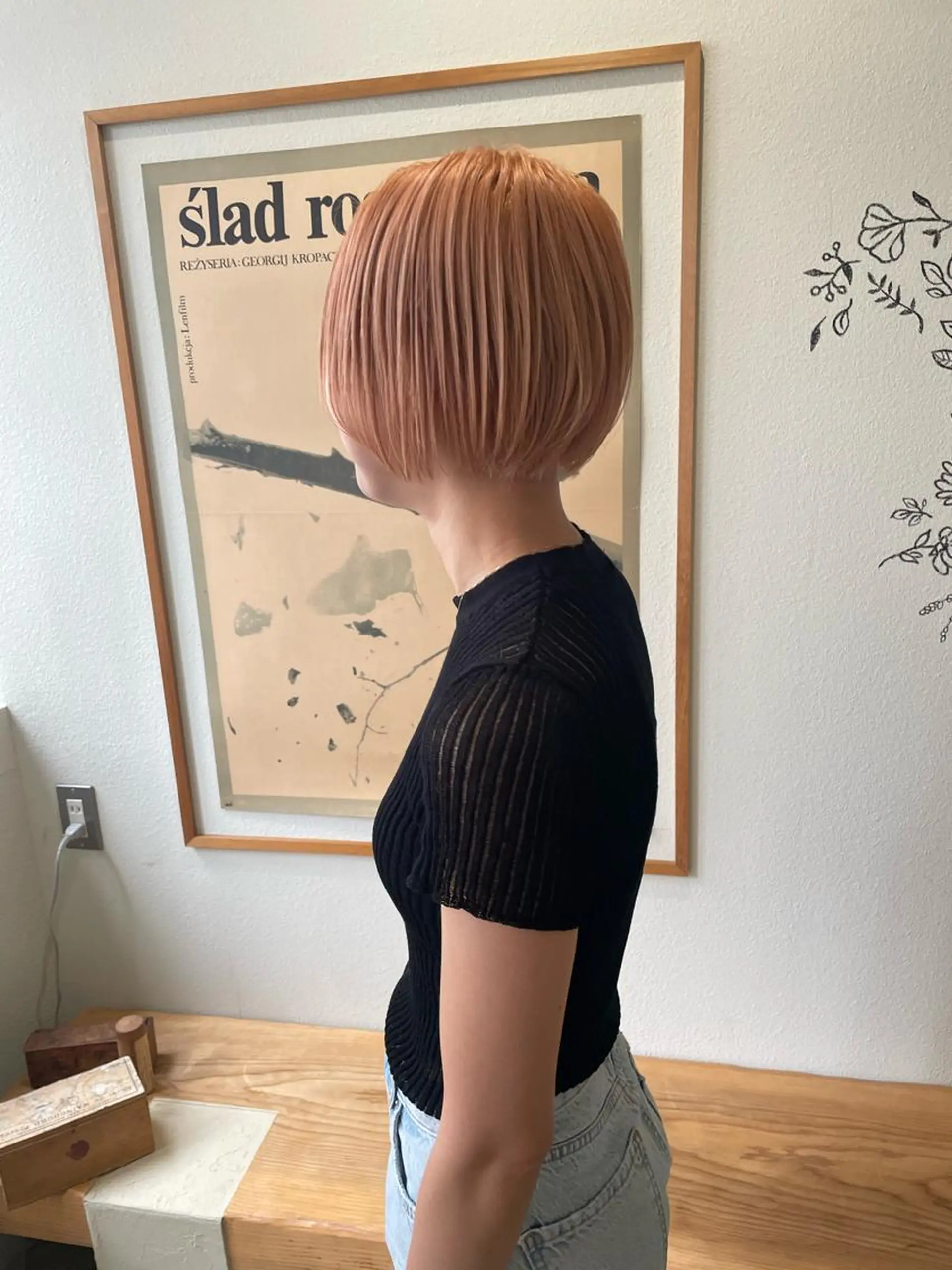 ショート カラー ヒナゴ トヨカズのヘアスタイル