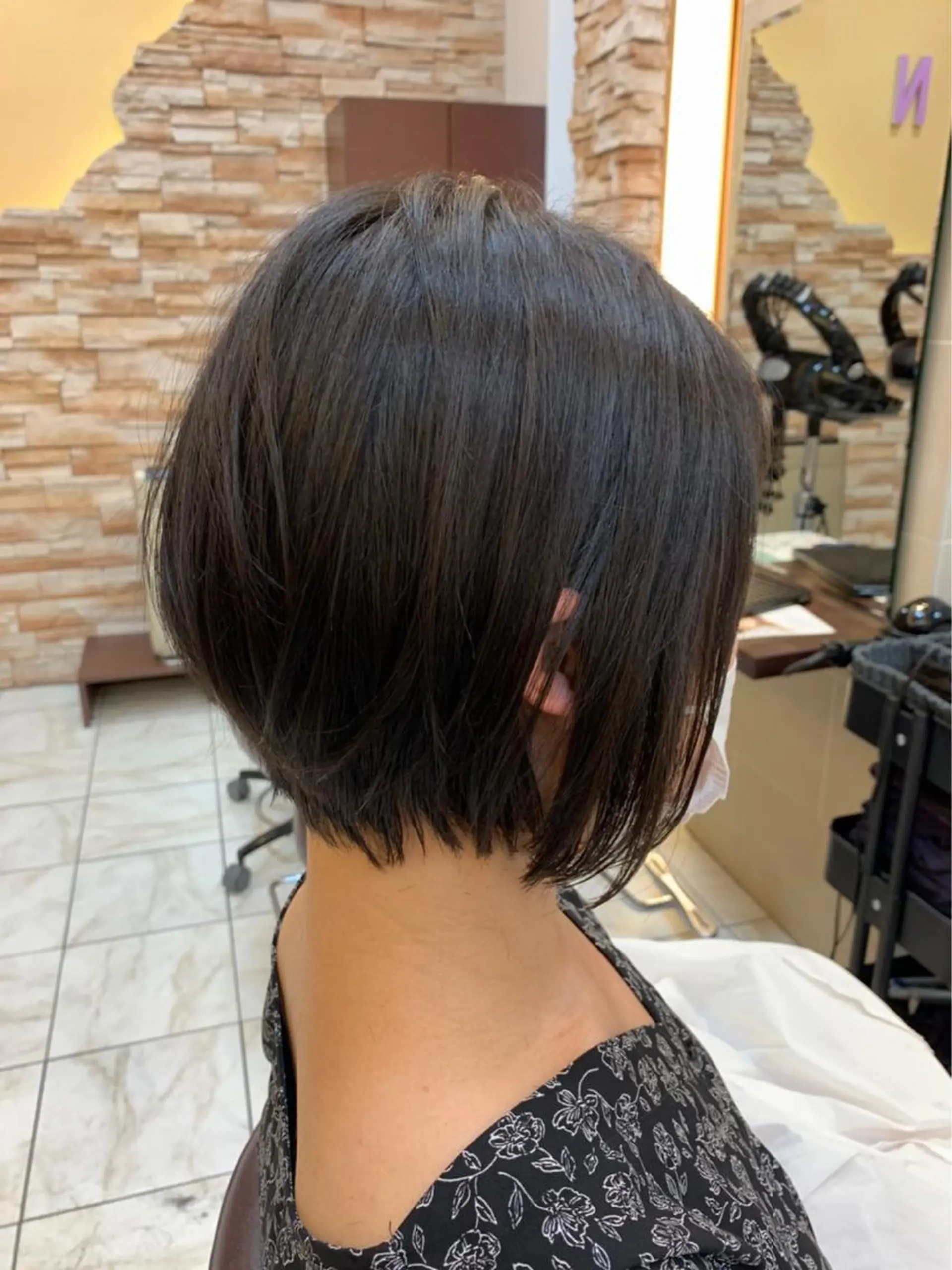 ショート 垢抜け透明感カラー 🌻篠崎梓🌻のヘアスタイル