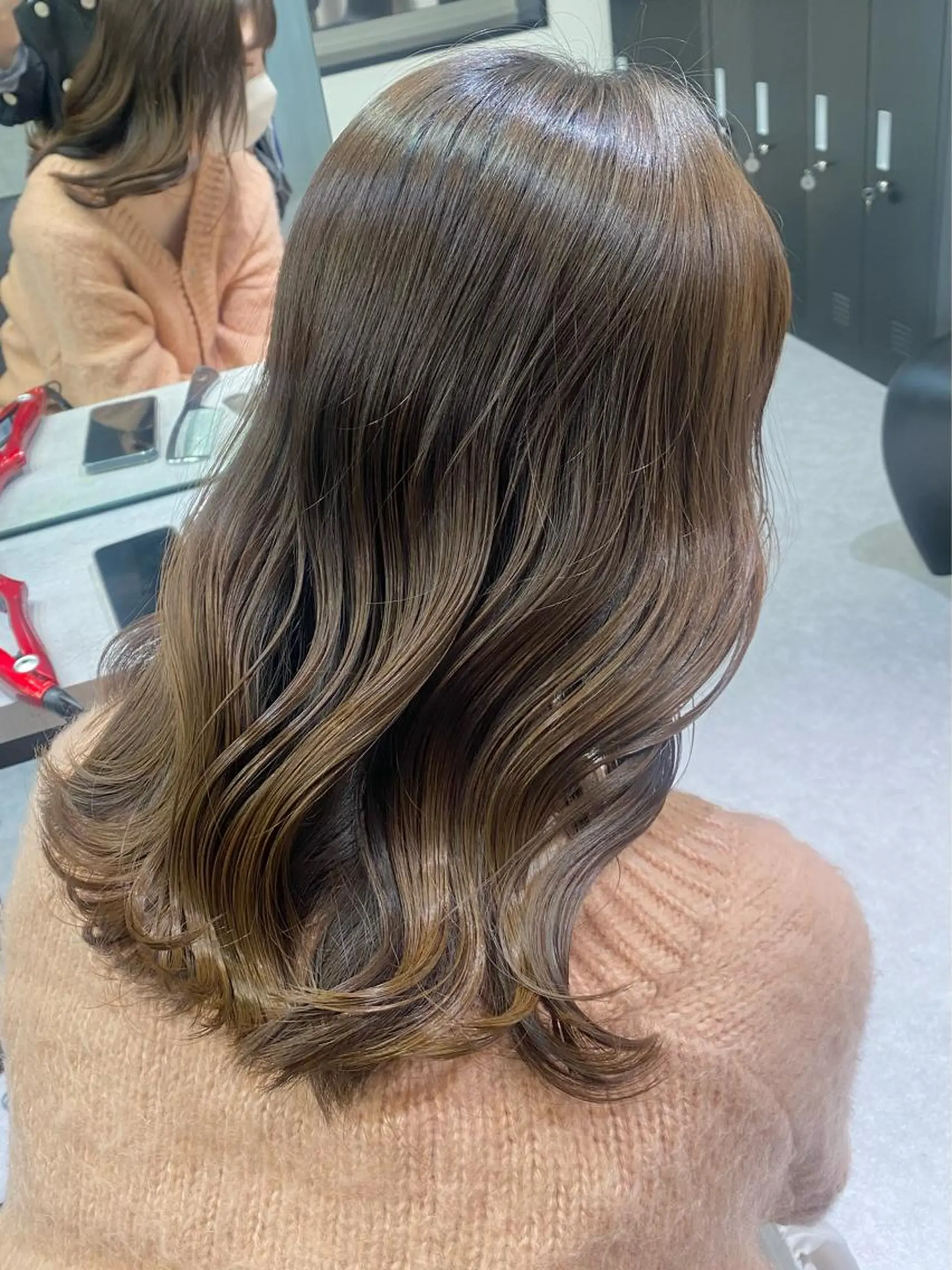 ロング カラー アッシュ ベージュカラー トリートメント ヘアカラー 渋谷/原宿♡PELE 縮毛矯正/ストレートのヘアスタイル