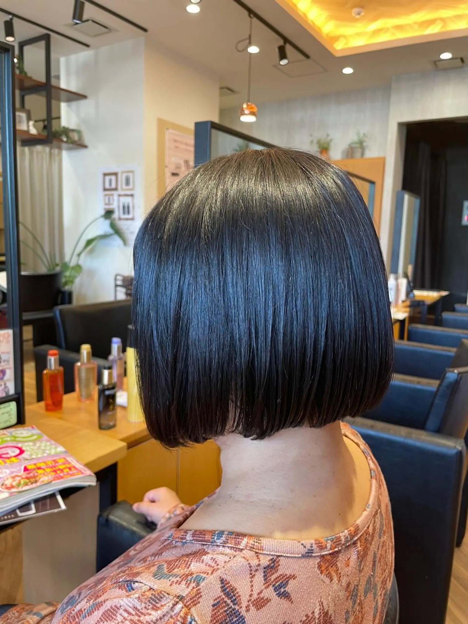 ショート ボブ ✨️大人ショート 髙橋朋花のヘアスタイル