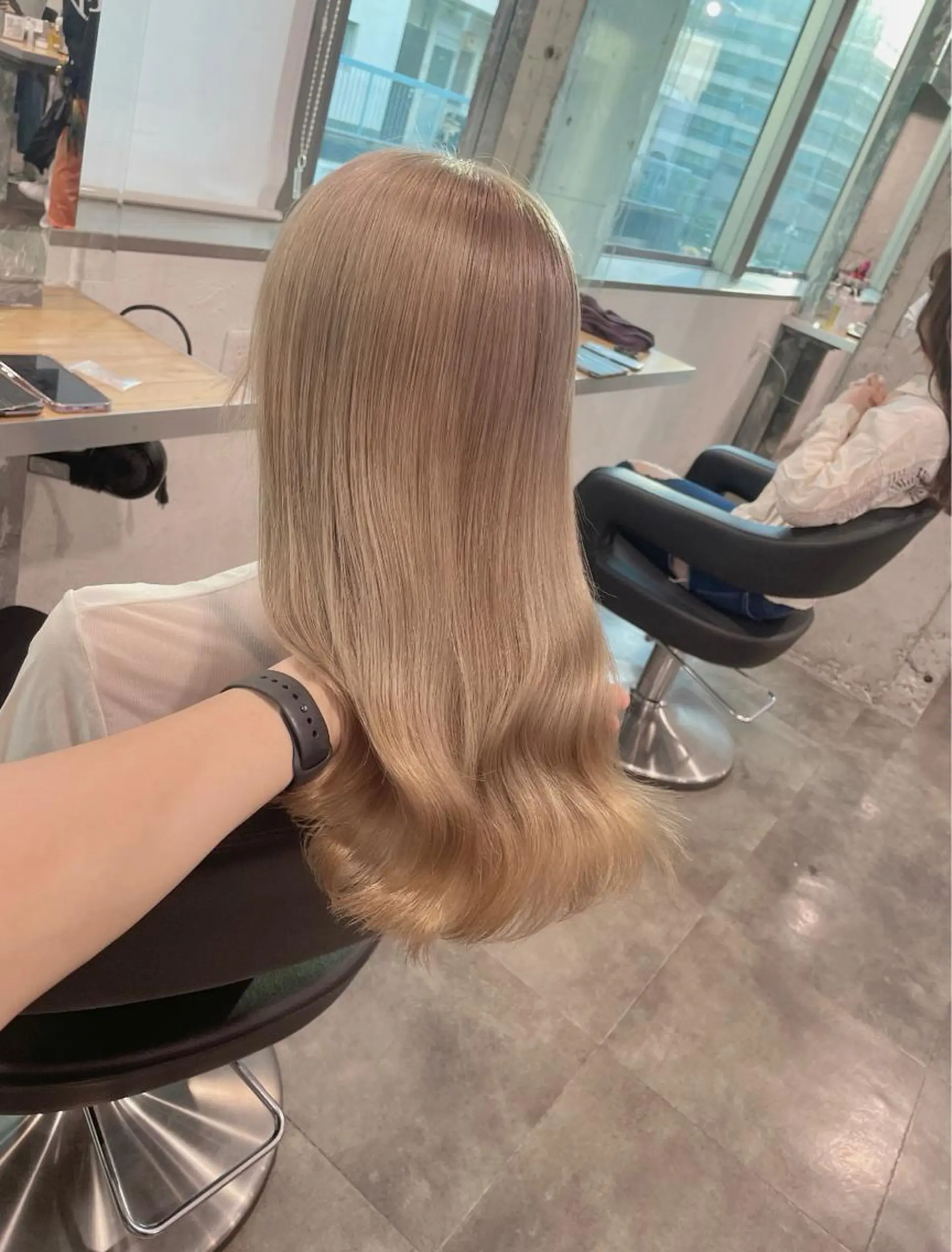 ロング カラー ベージュカラー💖 やすひろのヘアスタイル