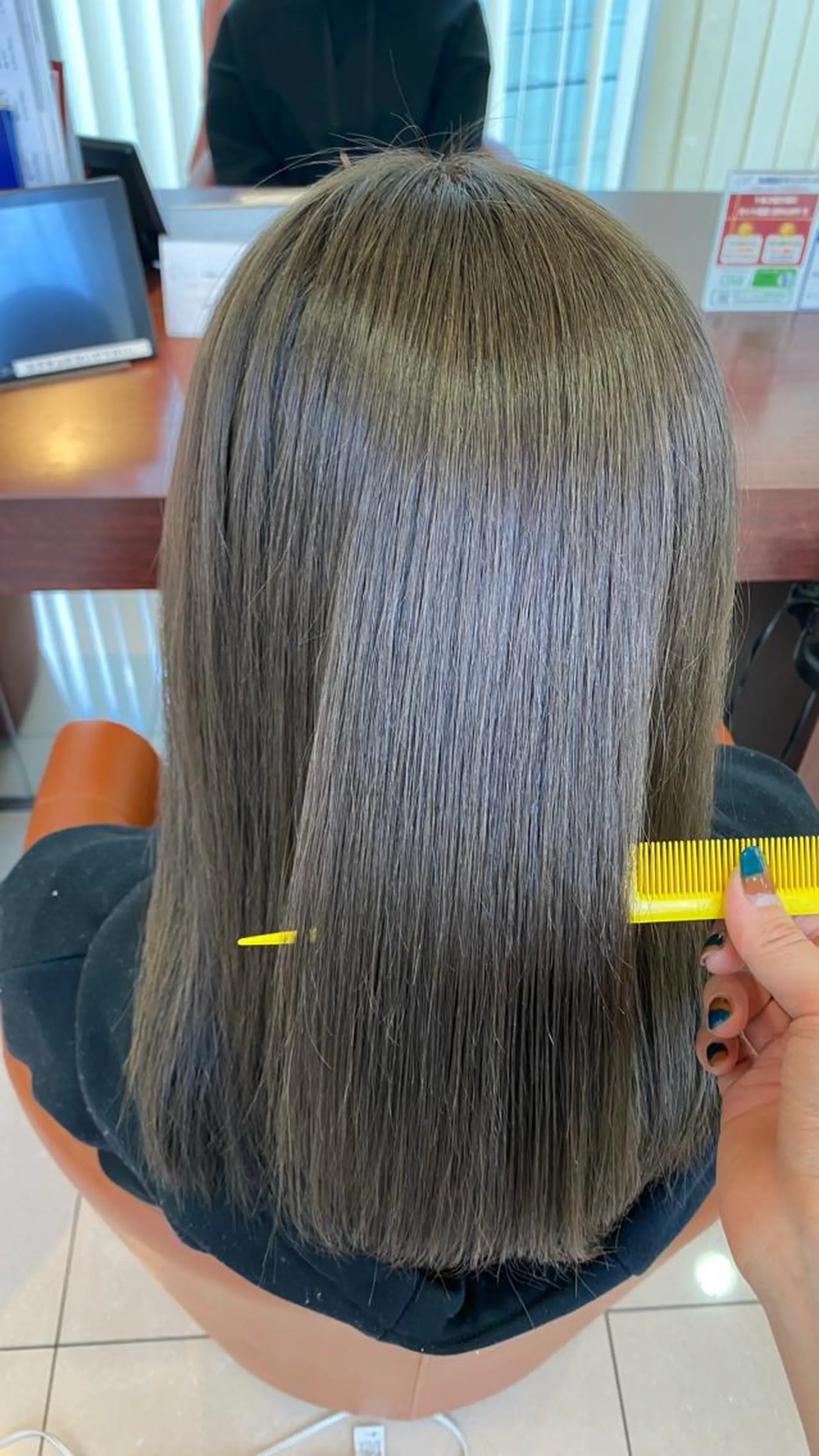 セミロング 木村 詩渚のヘアスタイル