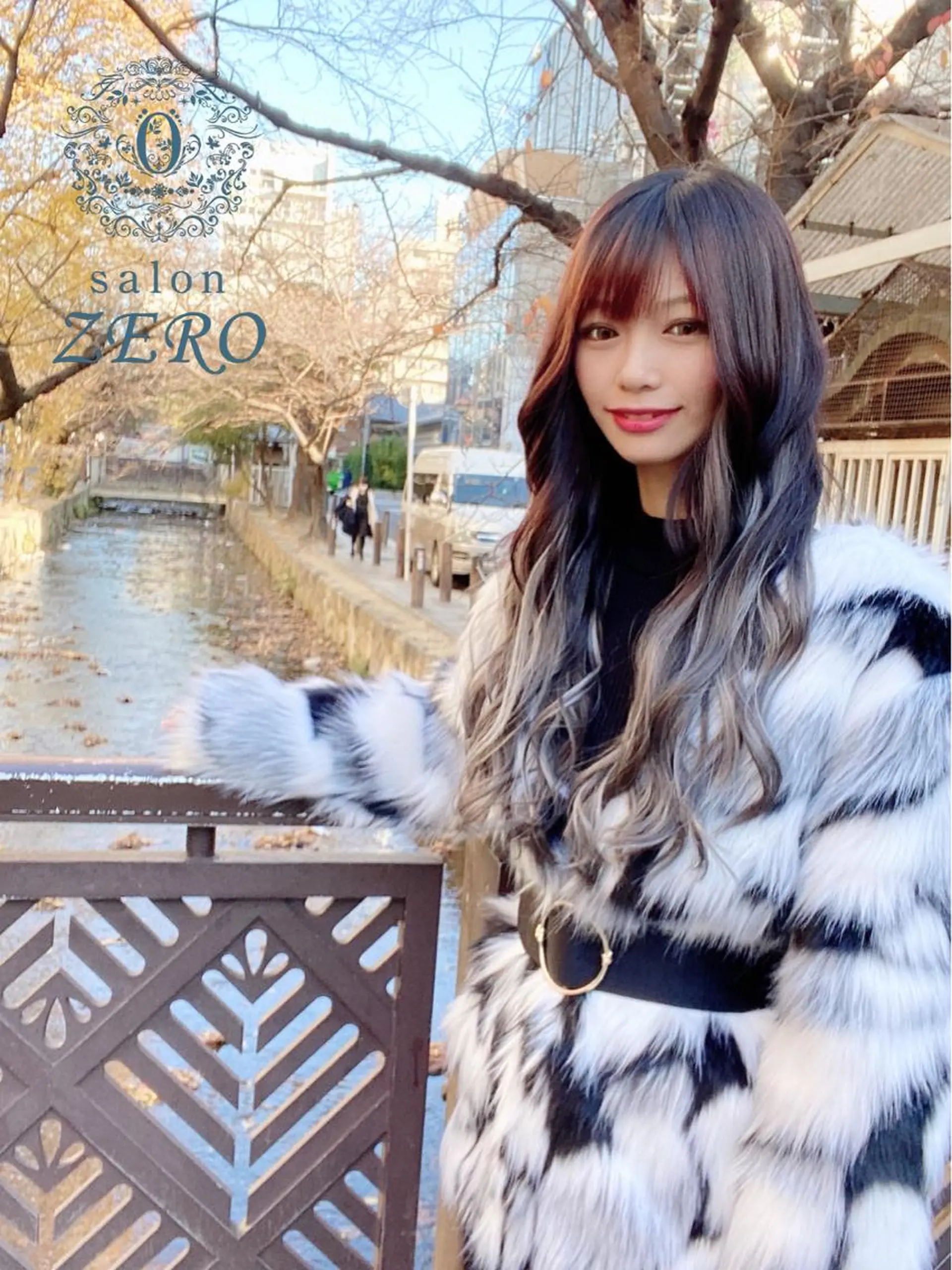 ロング カラー ヘアアレンジ 黒髪 シルバー Hair Make Salon ZEROのヘアスタイル